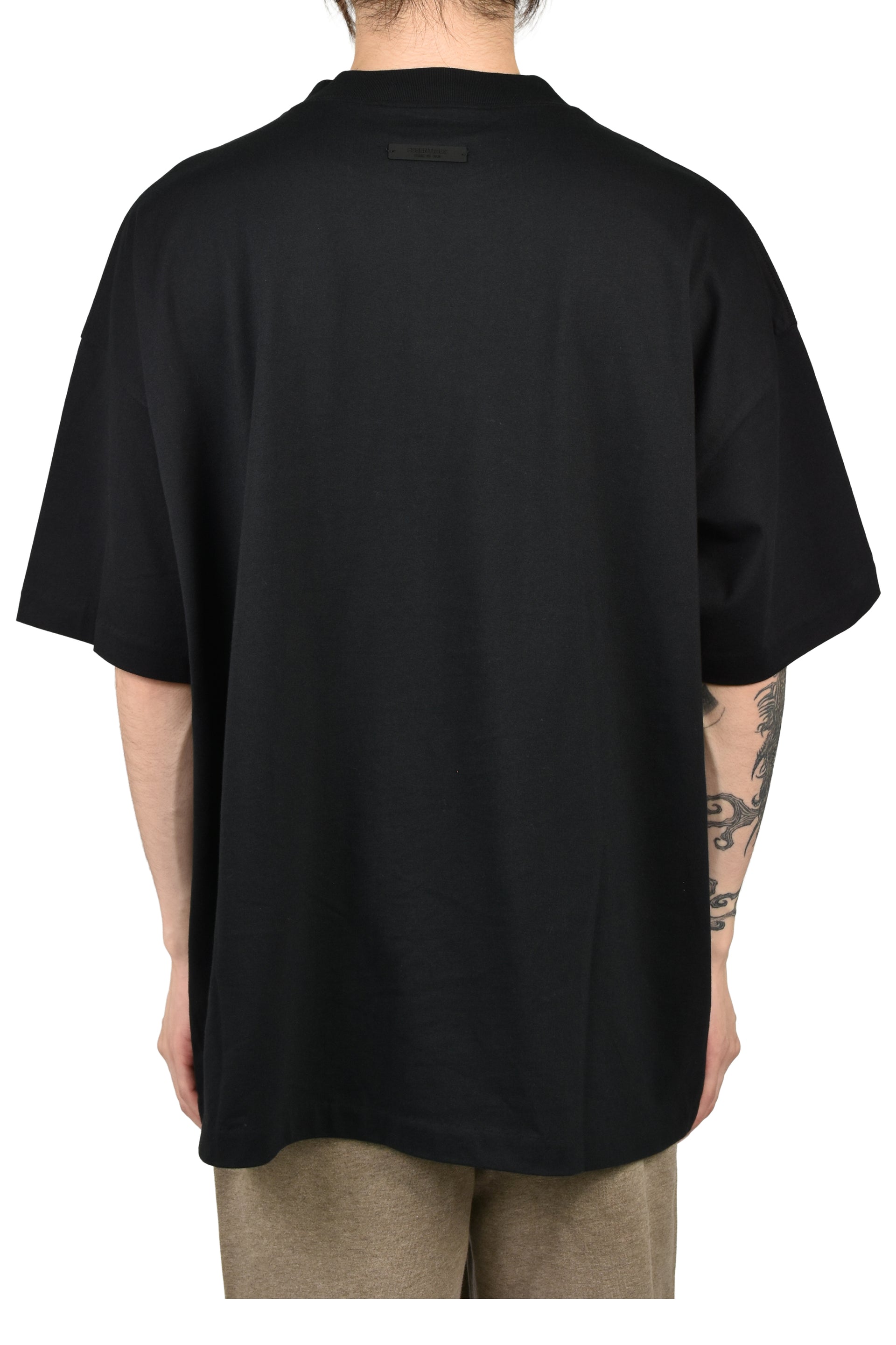 CLASSIC FIT T-SHIRT / VTG BLK