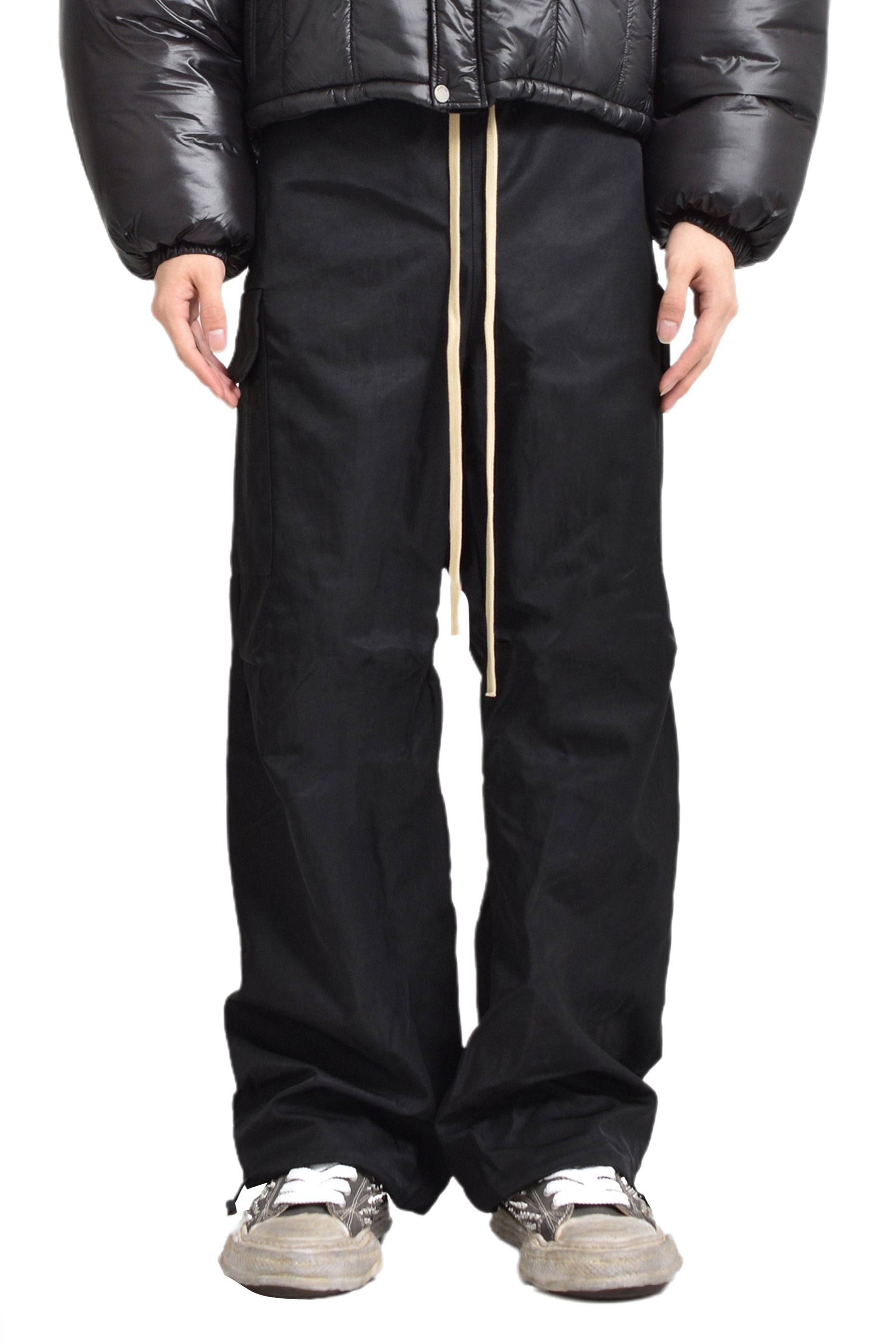 TEXTURED NYLON FIELD PANT / BLK