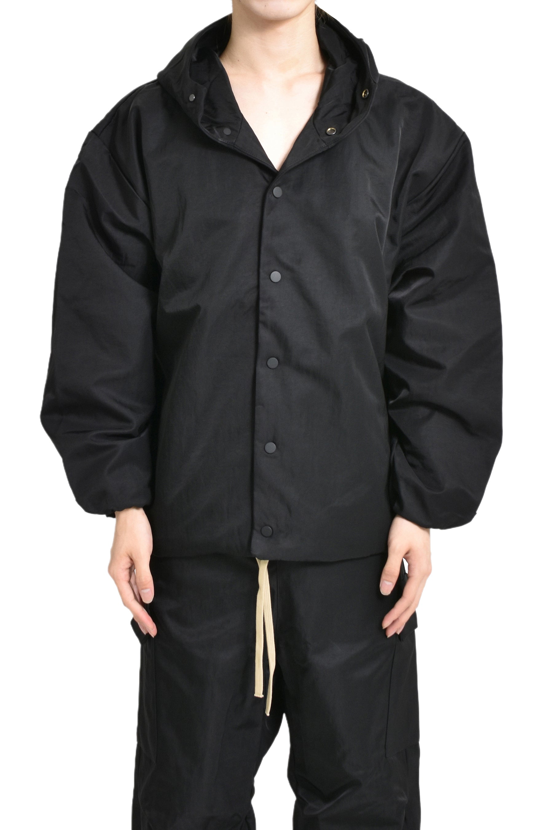 TEXTURED NYLON HOODED COACHES JACKET / BLK