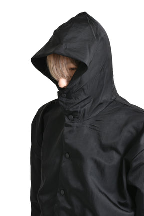 TEXTURED NYLON HOODED COACHES JACKET / BLK