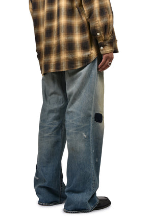 REPAIRED WIDE BOOTCUT JEANS / IND