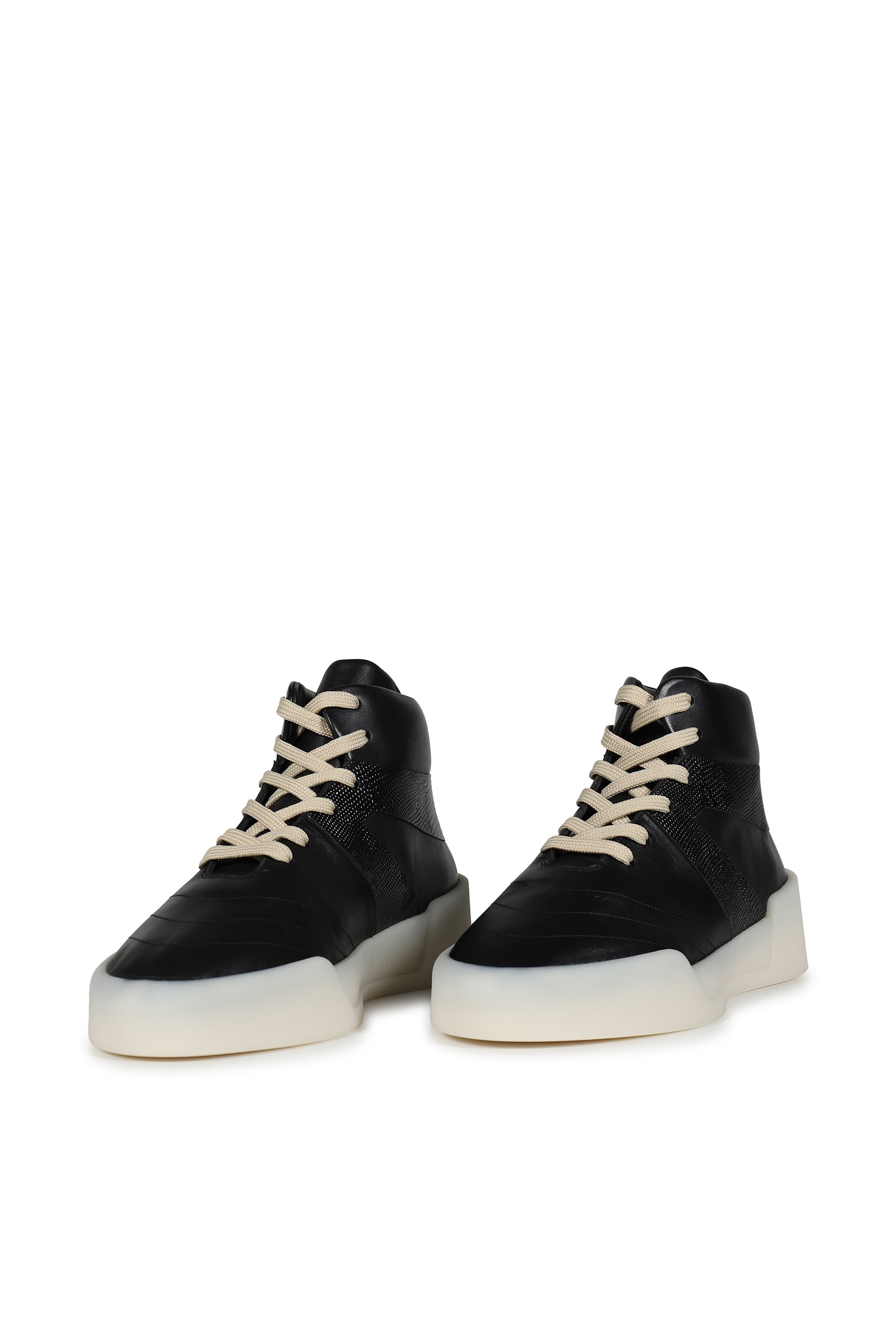 BASKETBALL / DEEP BLACK