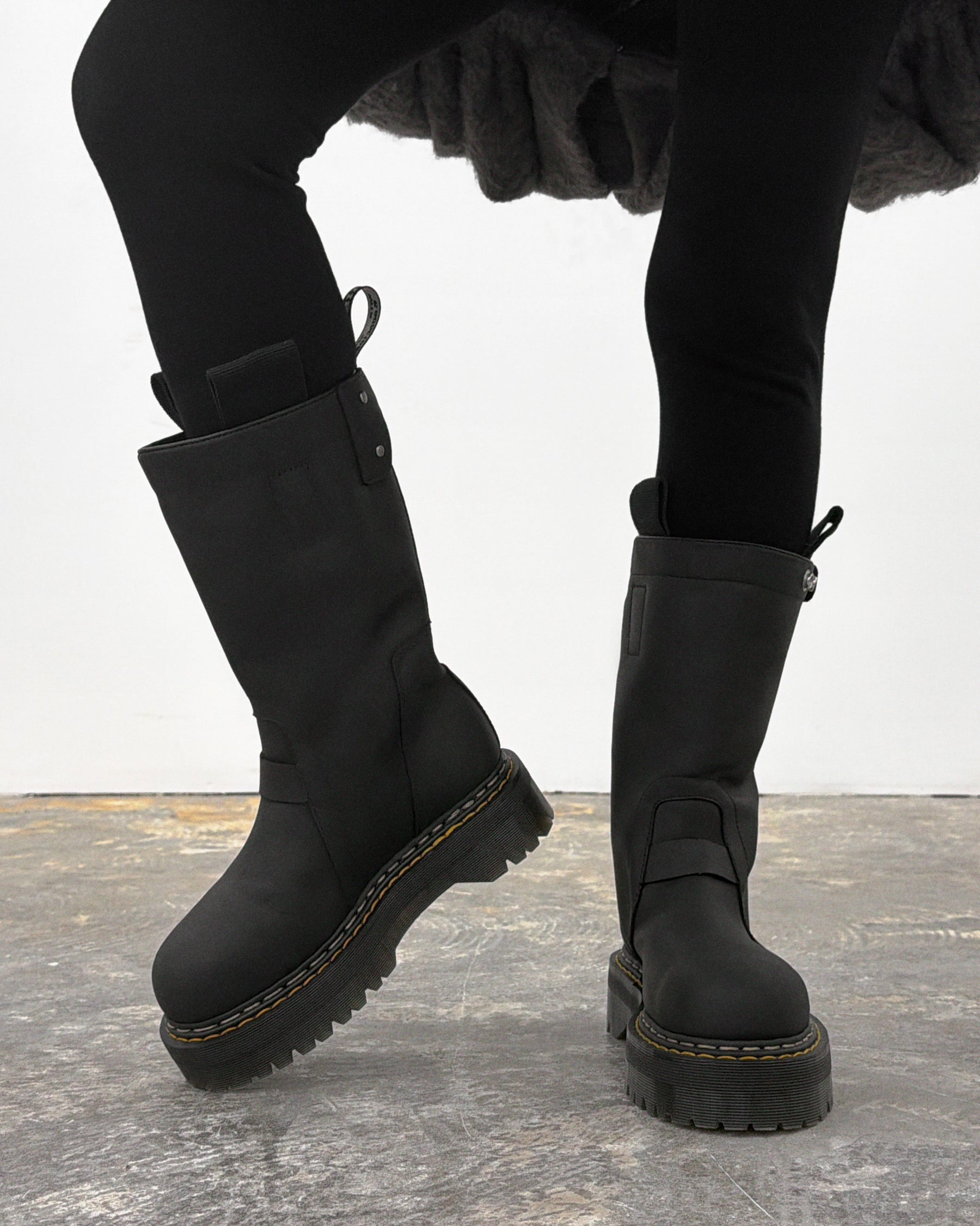 9月18日(金)発売 Rick Owens × Dr. Martens FW26
