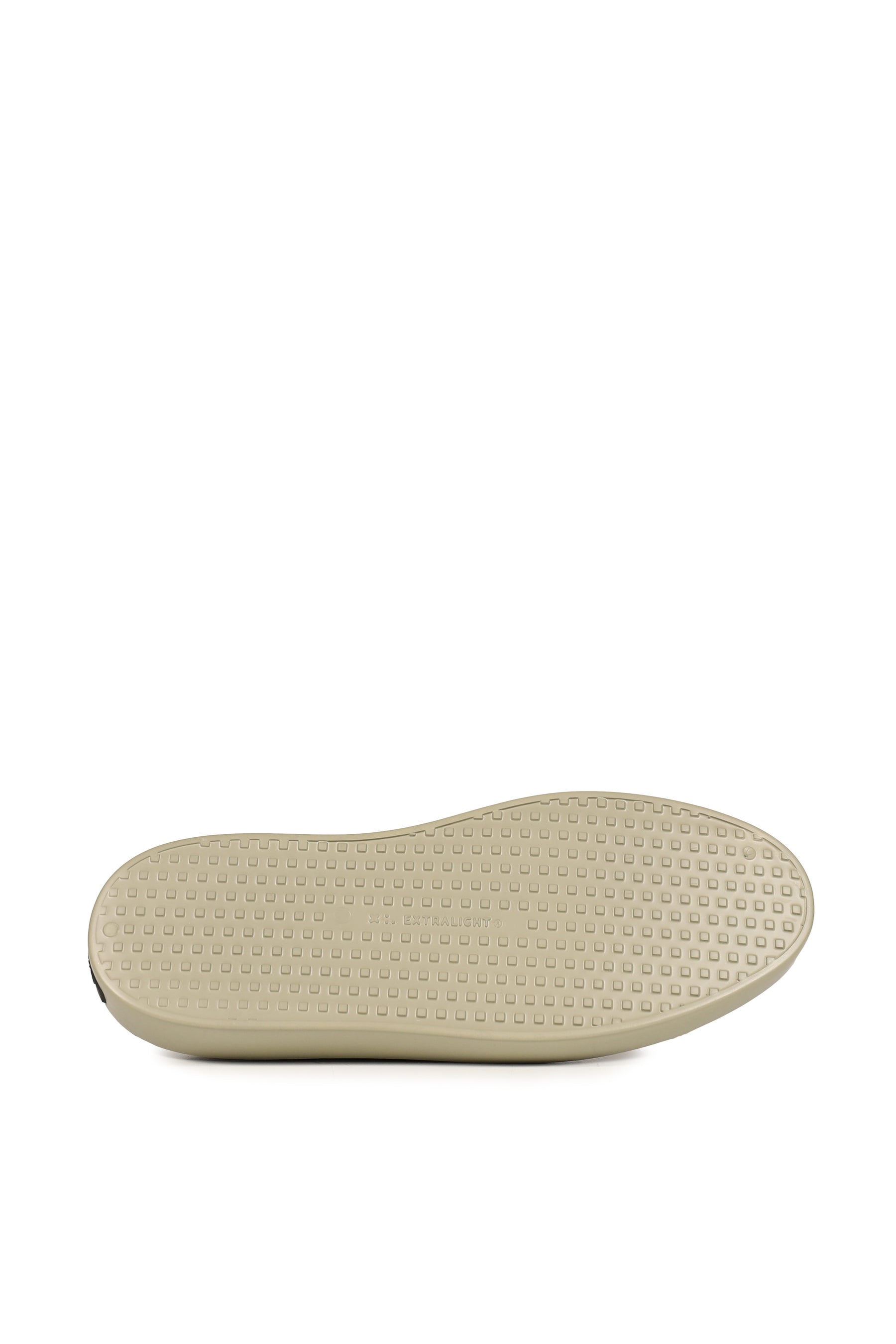 ESSENTIALS CALIFORNIA 1.0 / CLAY