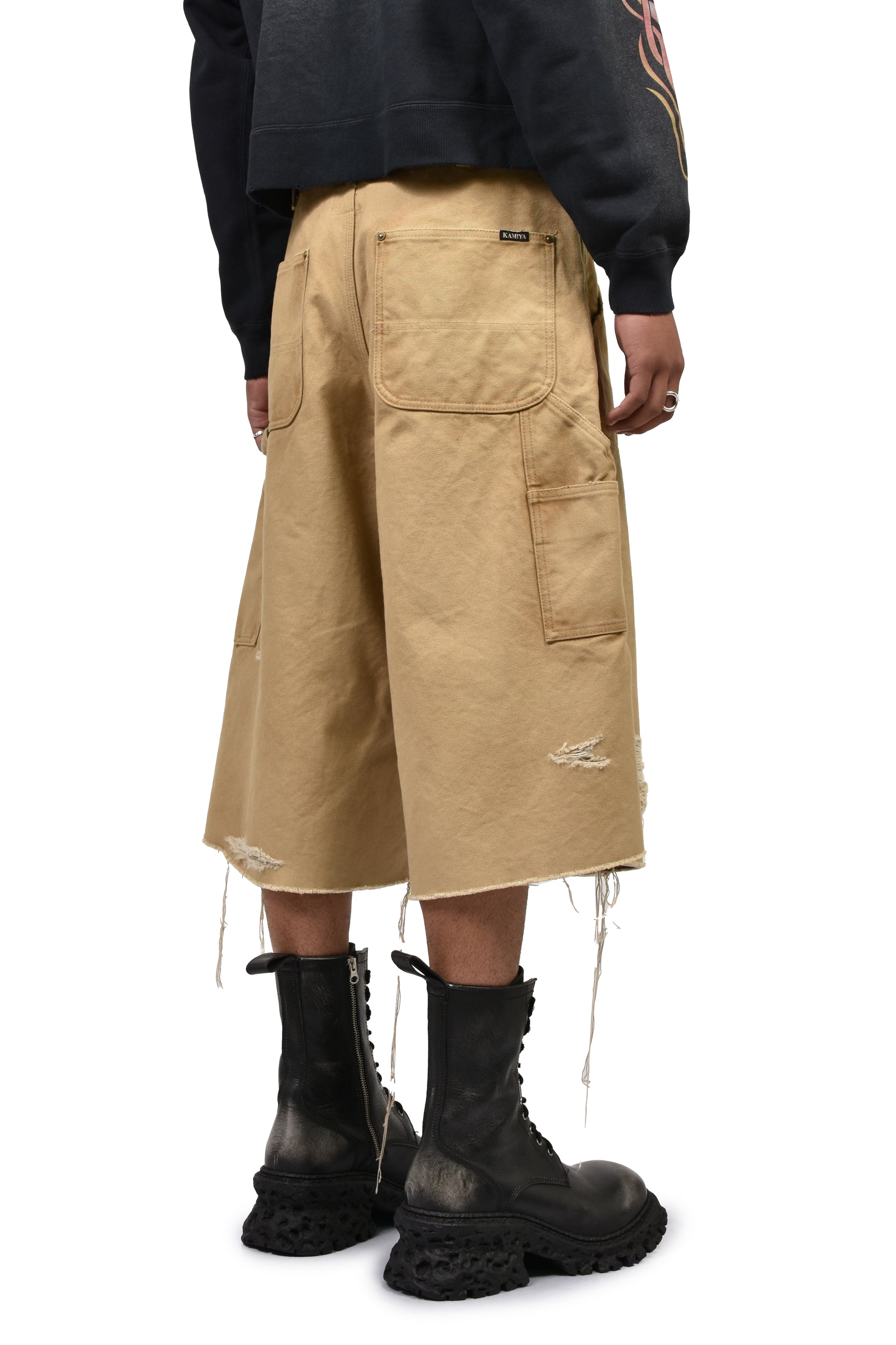 BORO DUCK PAINTER BERMUDA SHORTS / BEI