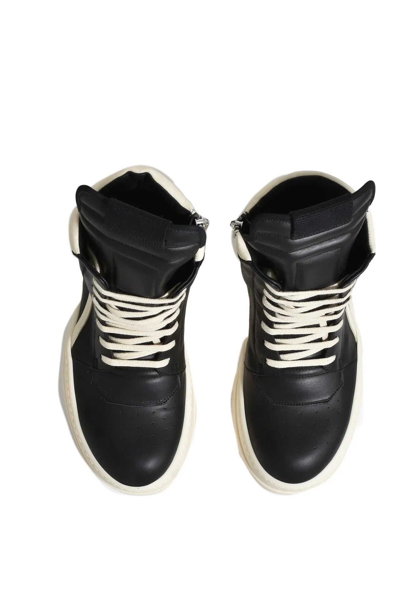 MEGA BUMPER GEOBASKET / BLACK/MILK/MILK