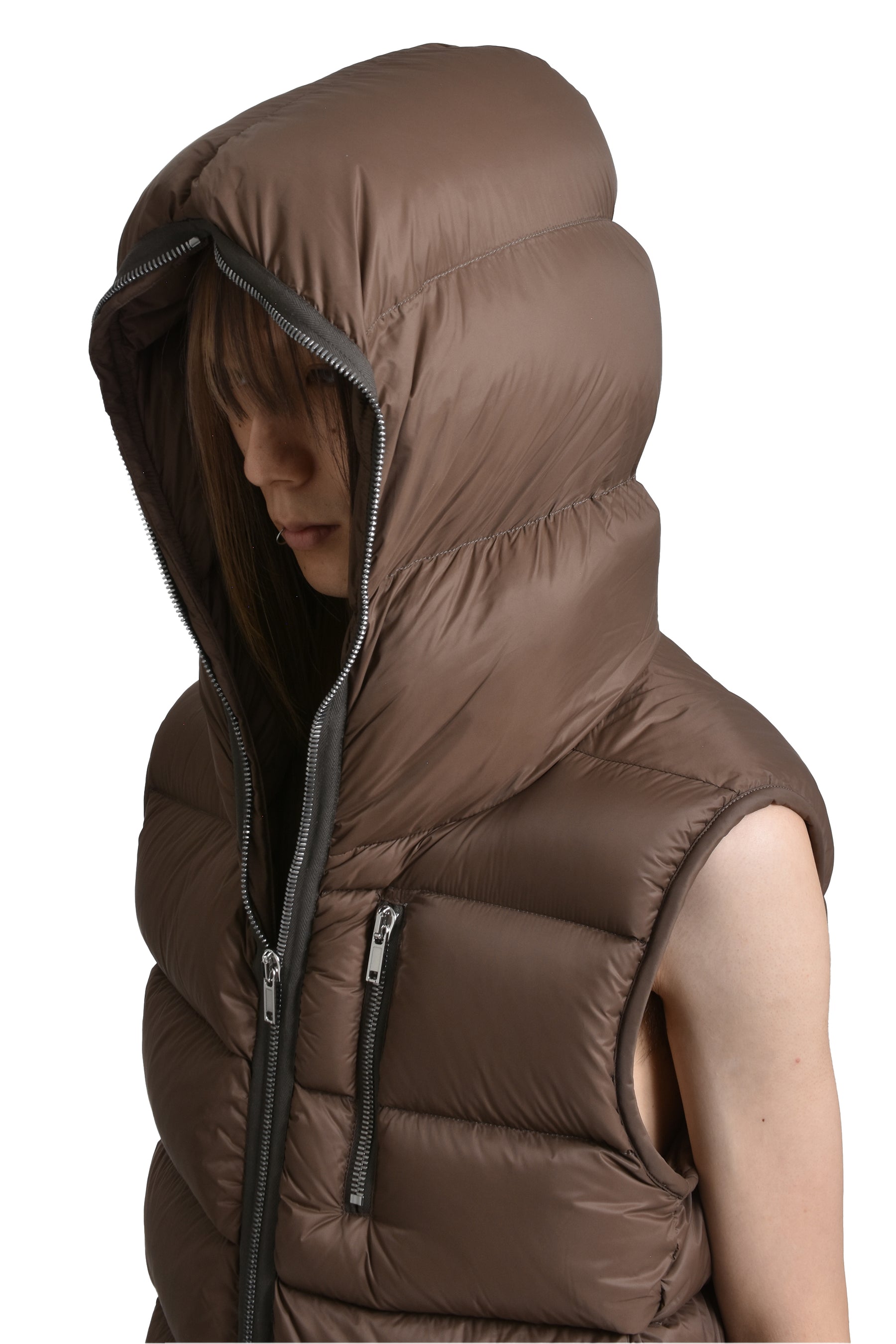 SEALED VEST / FAWN