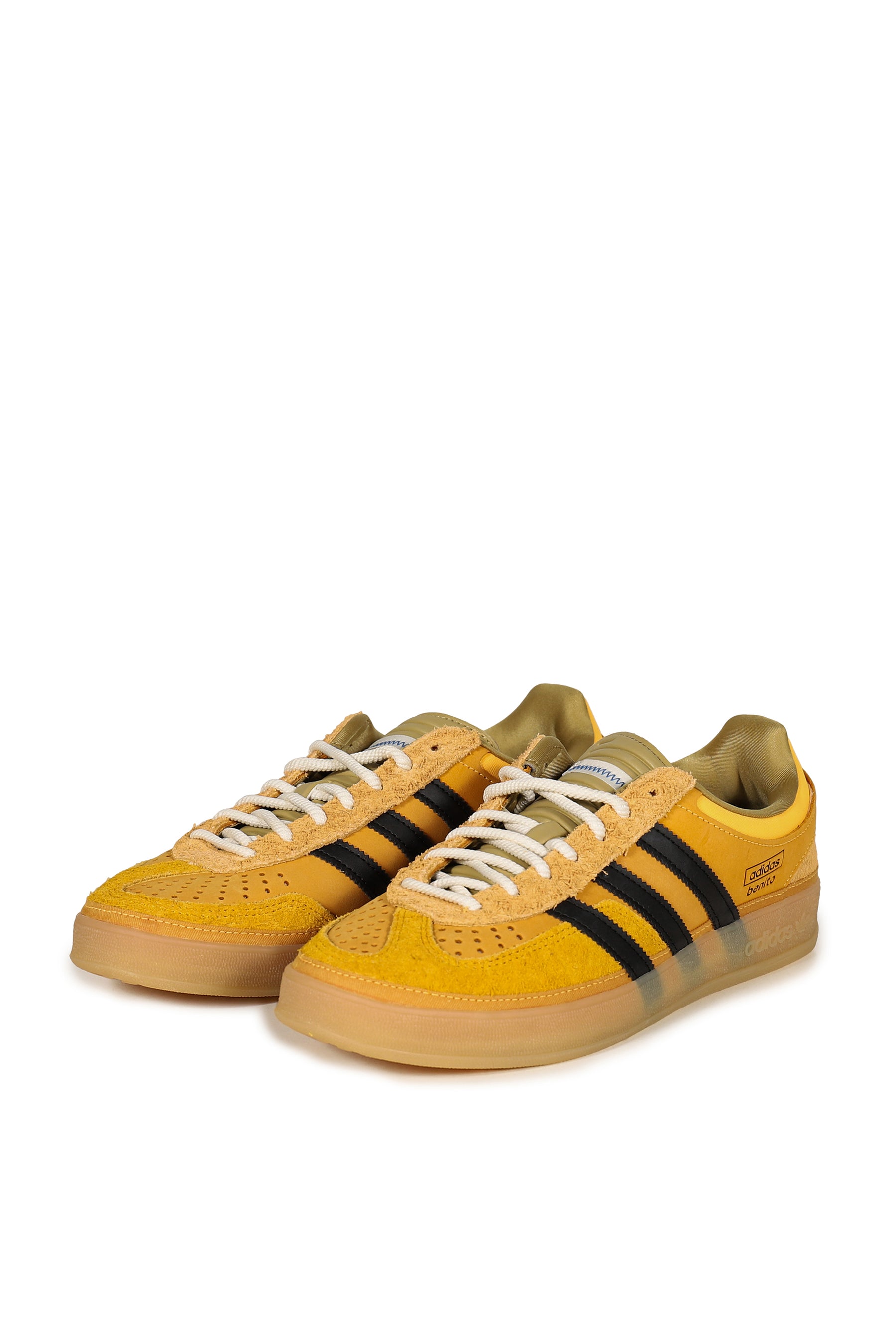 BAD BUNNY GAZELLE INDOOR / GOLD/BLK/GUM