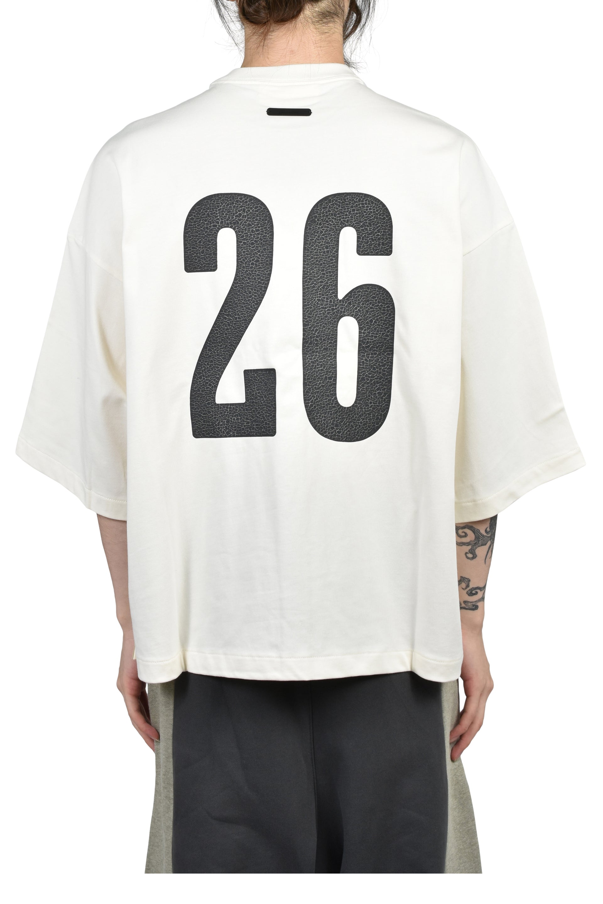 MERCH TEE / IVO