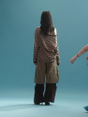 SLANTED SHOULDER STRIPED LONG SLEEVE T-SHIRT / KHA