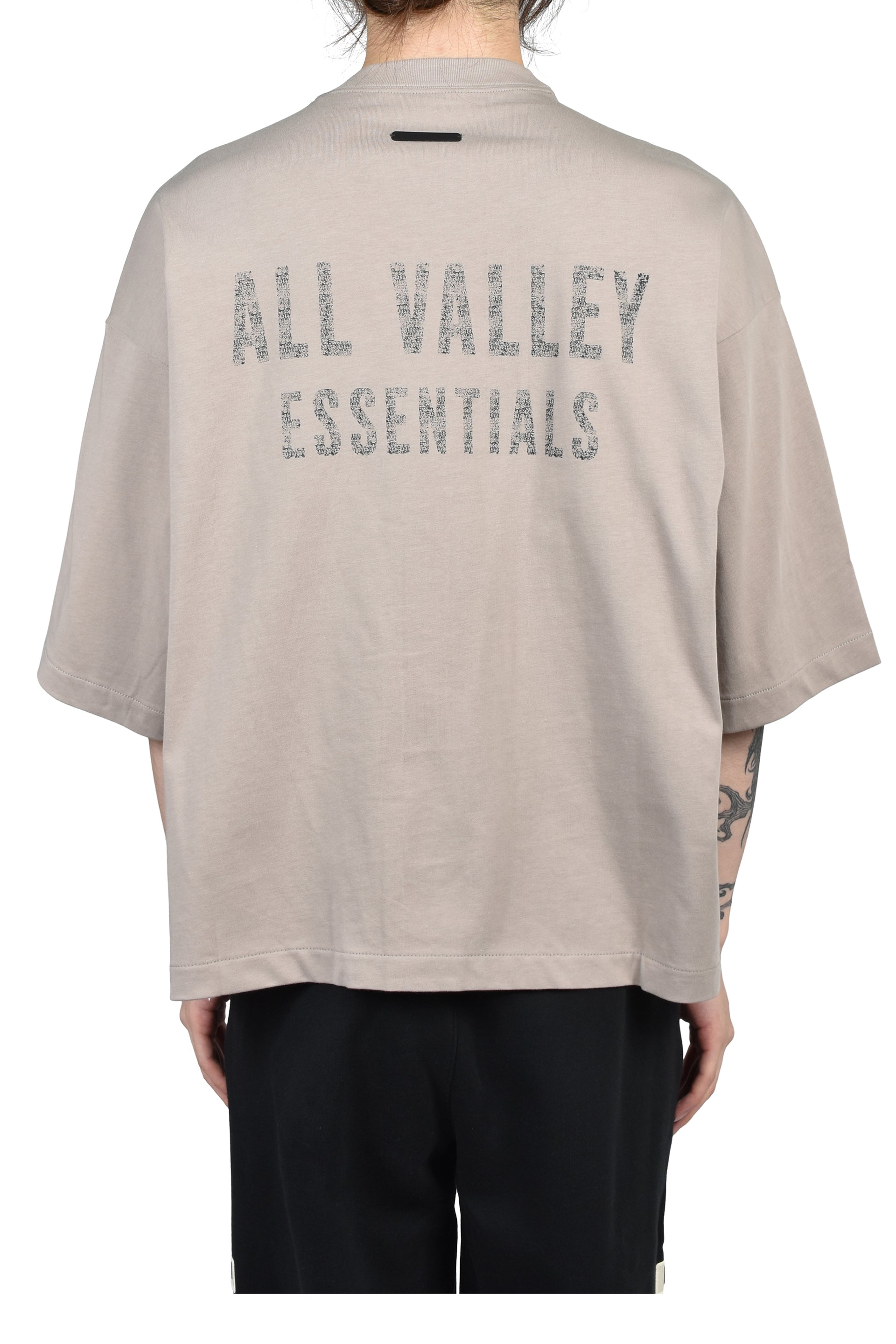 MERCH TEE / SEAL