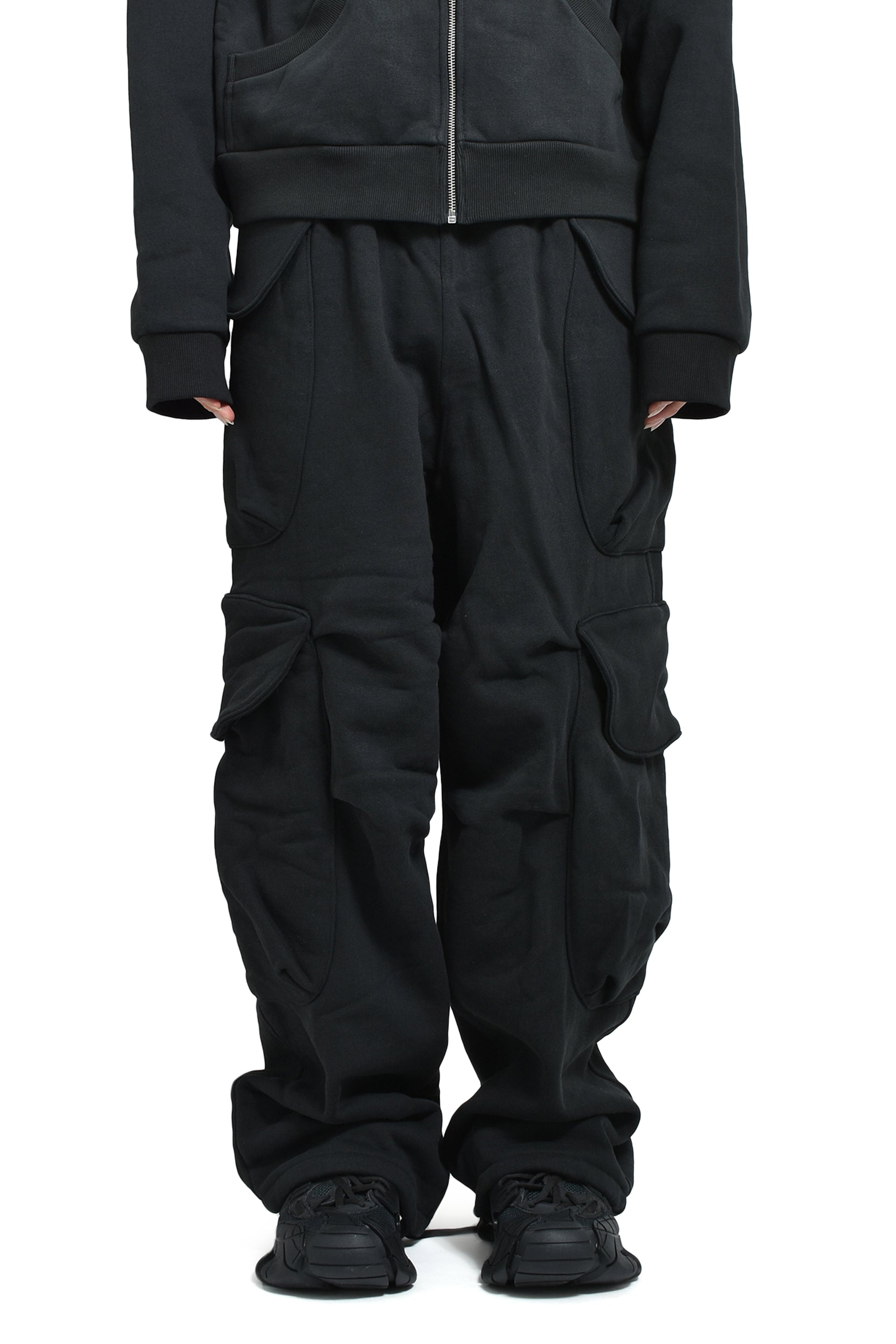 entire studios HEAVY GOCAR / SOOT