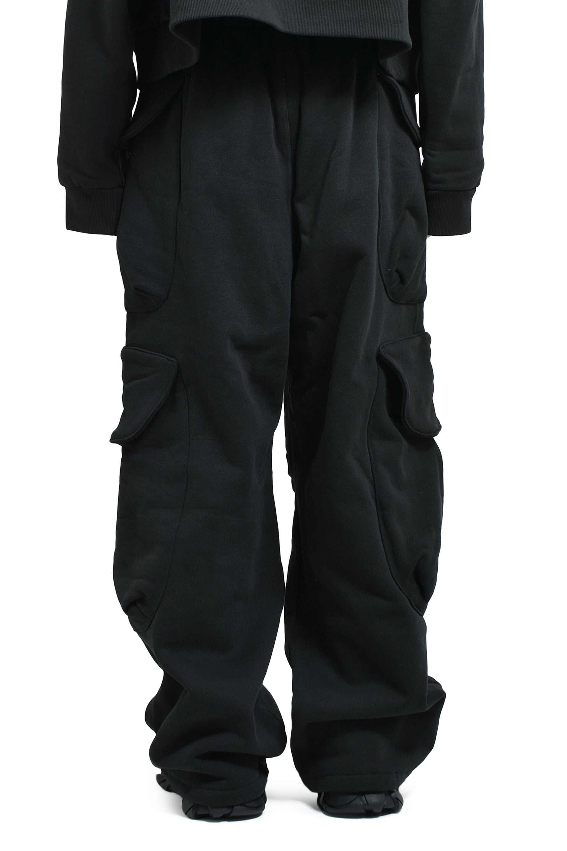 entire studios HEAVY GOCAR / SOOT