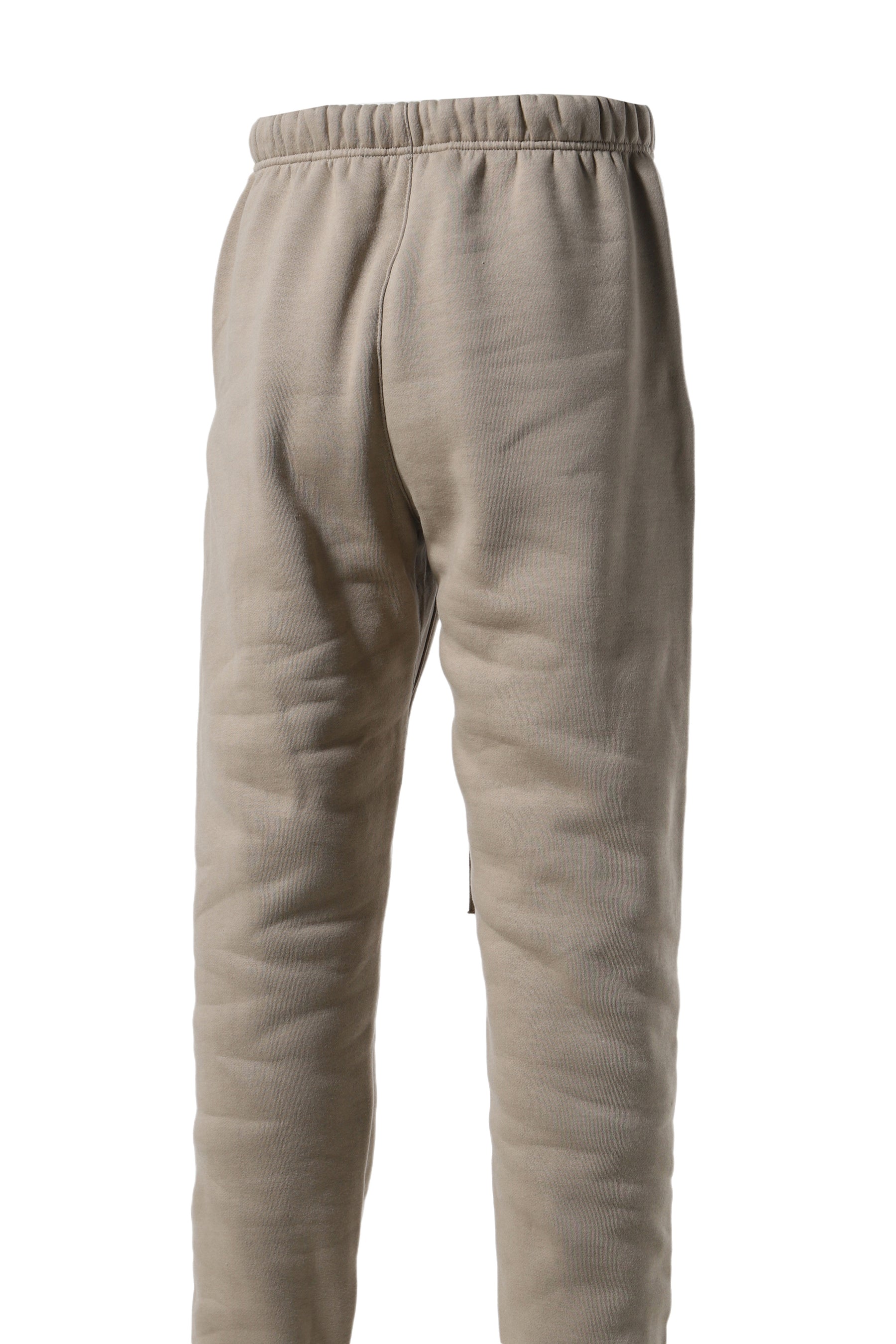 FLEECE ESSENTIAL SWEATPANT / DESERT SAND