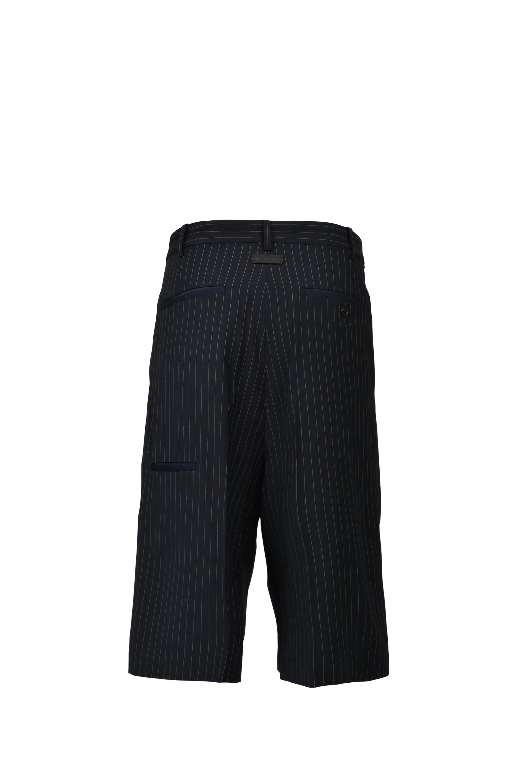 TUCK WIDE SHORTS / NAVY STRIPE