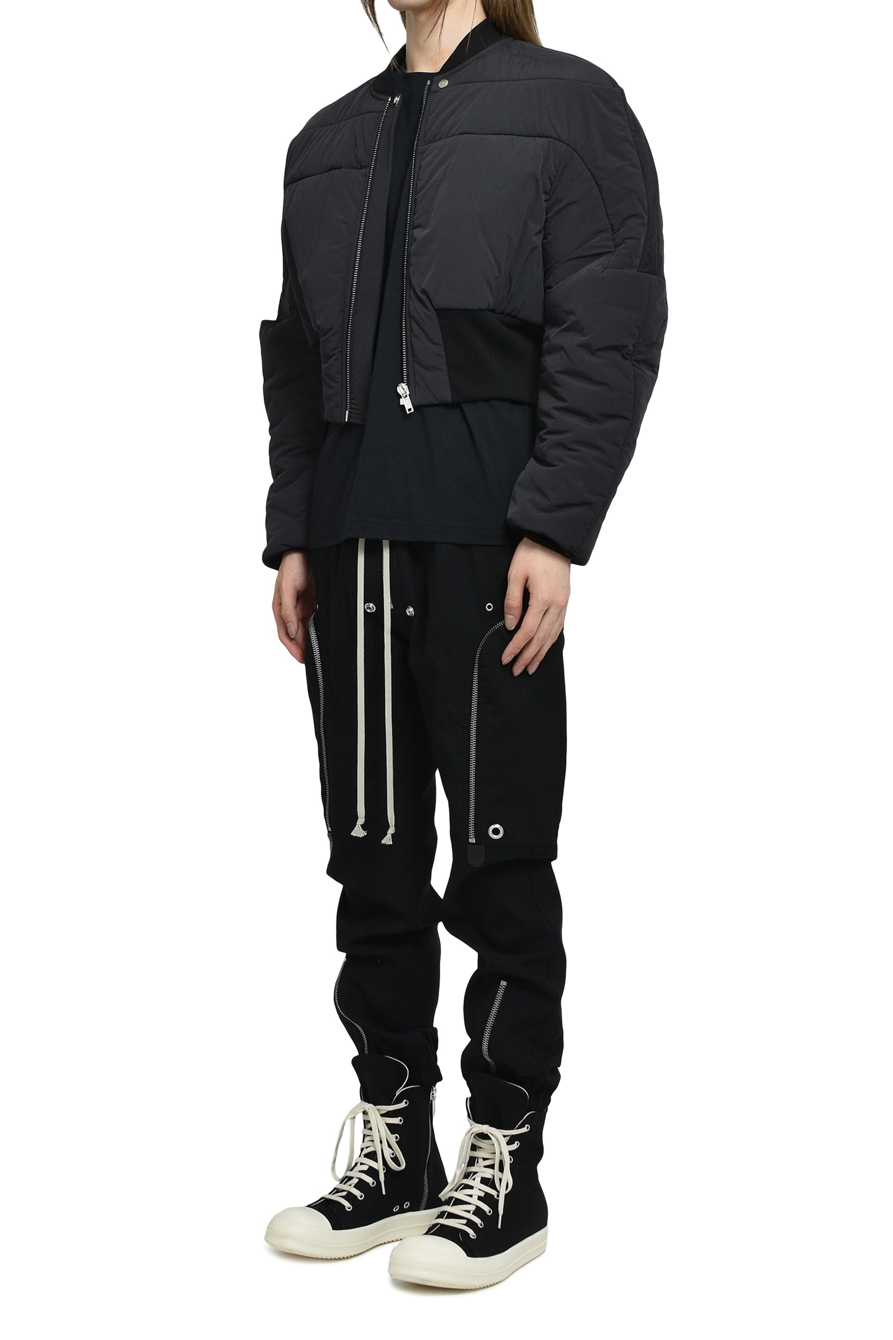 GIRDERED BOMBER / BLK