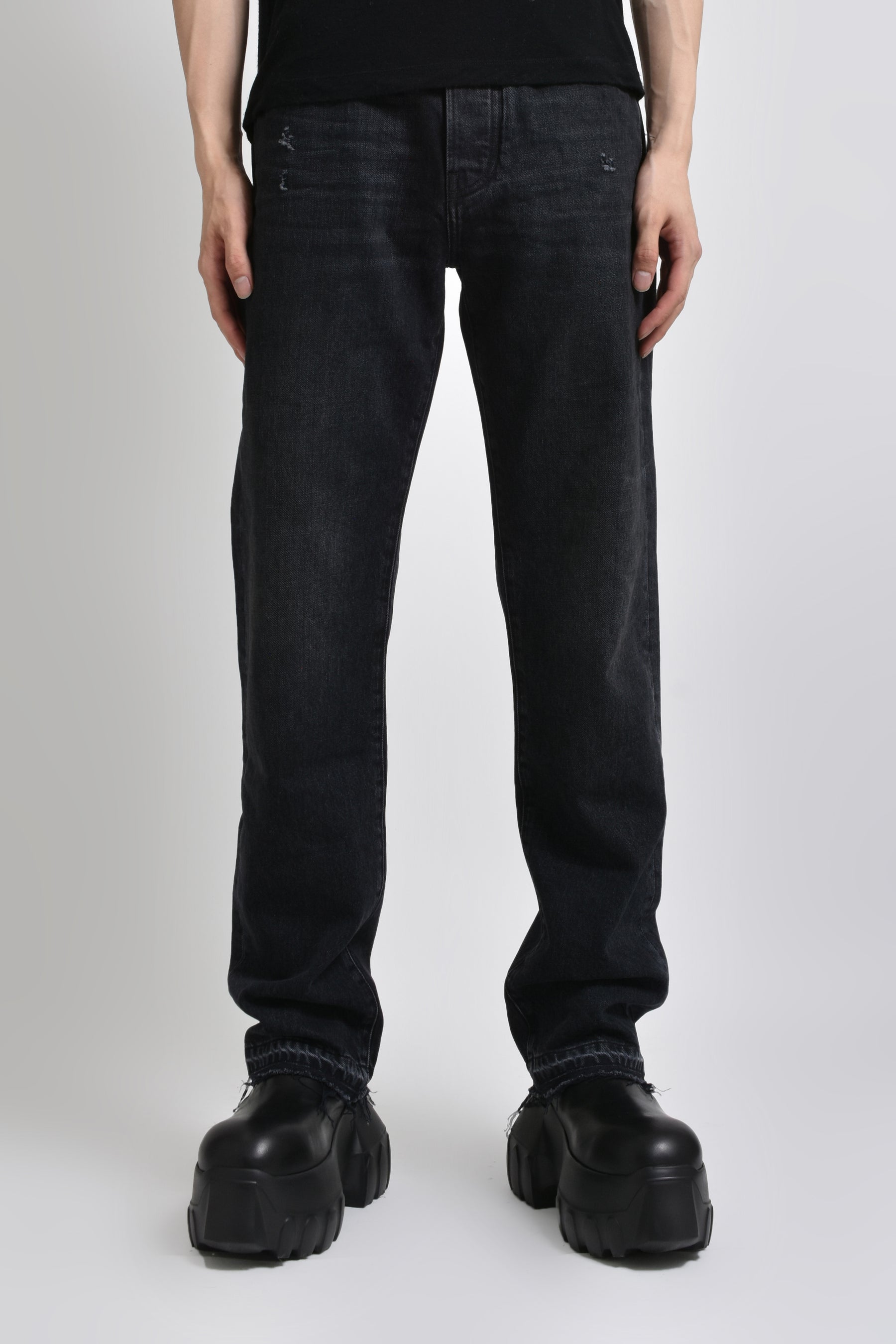 RELEASED HEM STRAIGHT JEAN / ANTIQUE IND