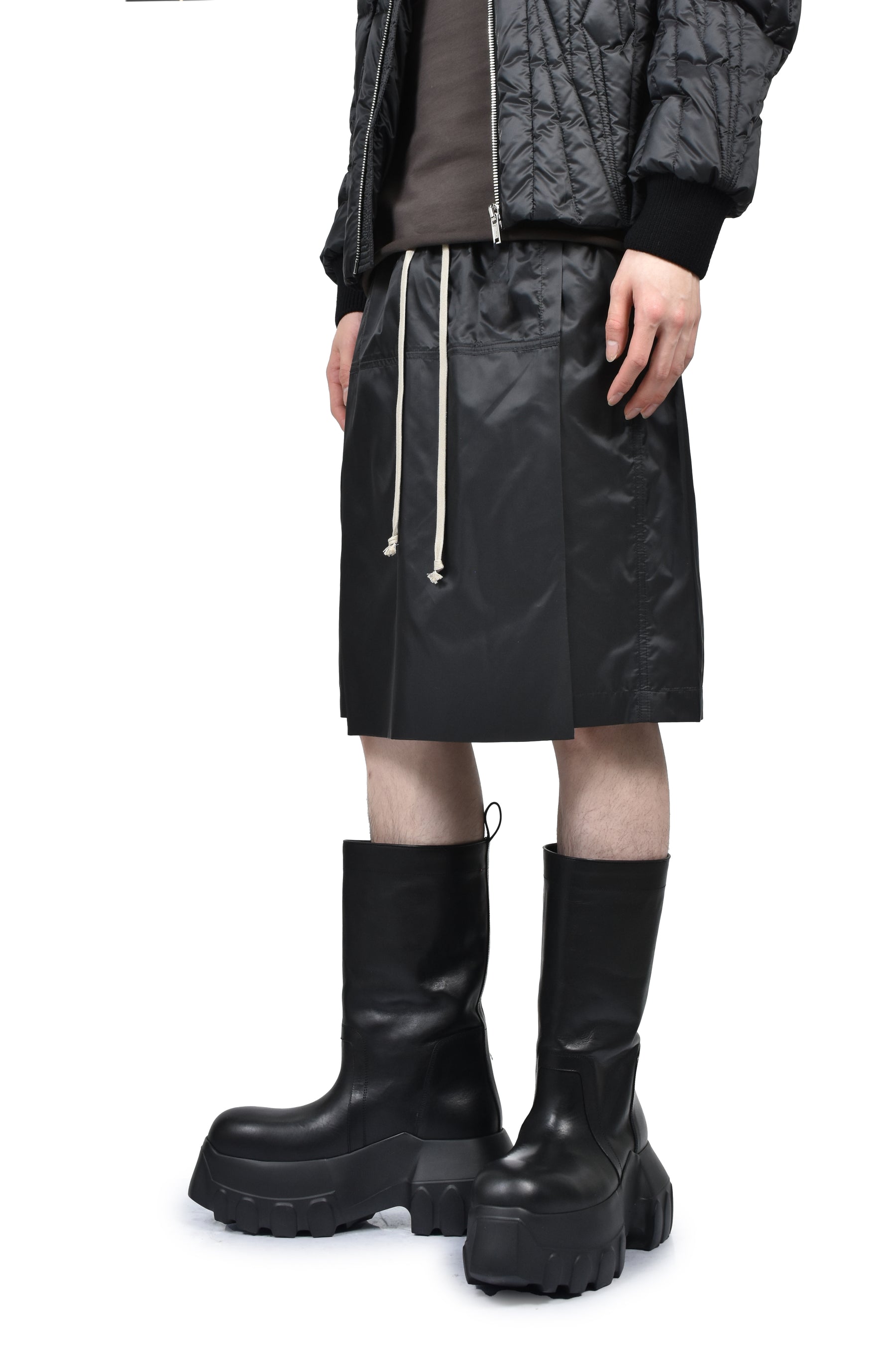 MONCLER + RICK OWENS KILTSHORTS / BLK