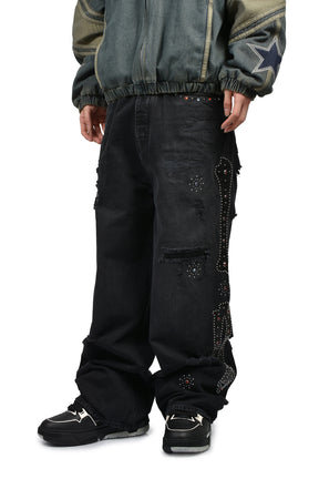 AMIRI BONES STUDDED BAGGY JEAN / VINTAGE BLK