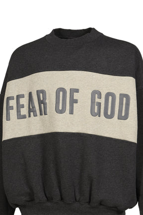 CROPPED RELAXED PANELLED SWEATSHIRT / IRON GRY HEATHER / SEAL HEATHER