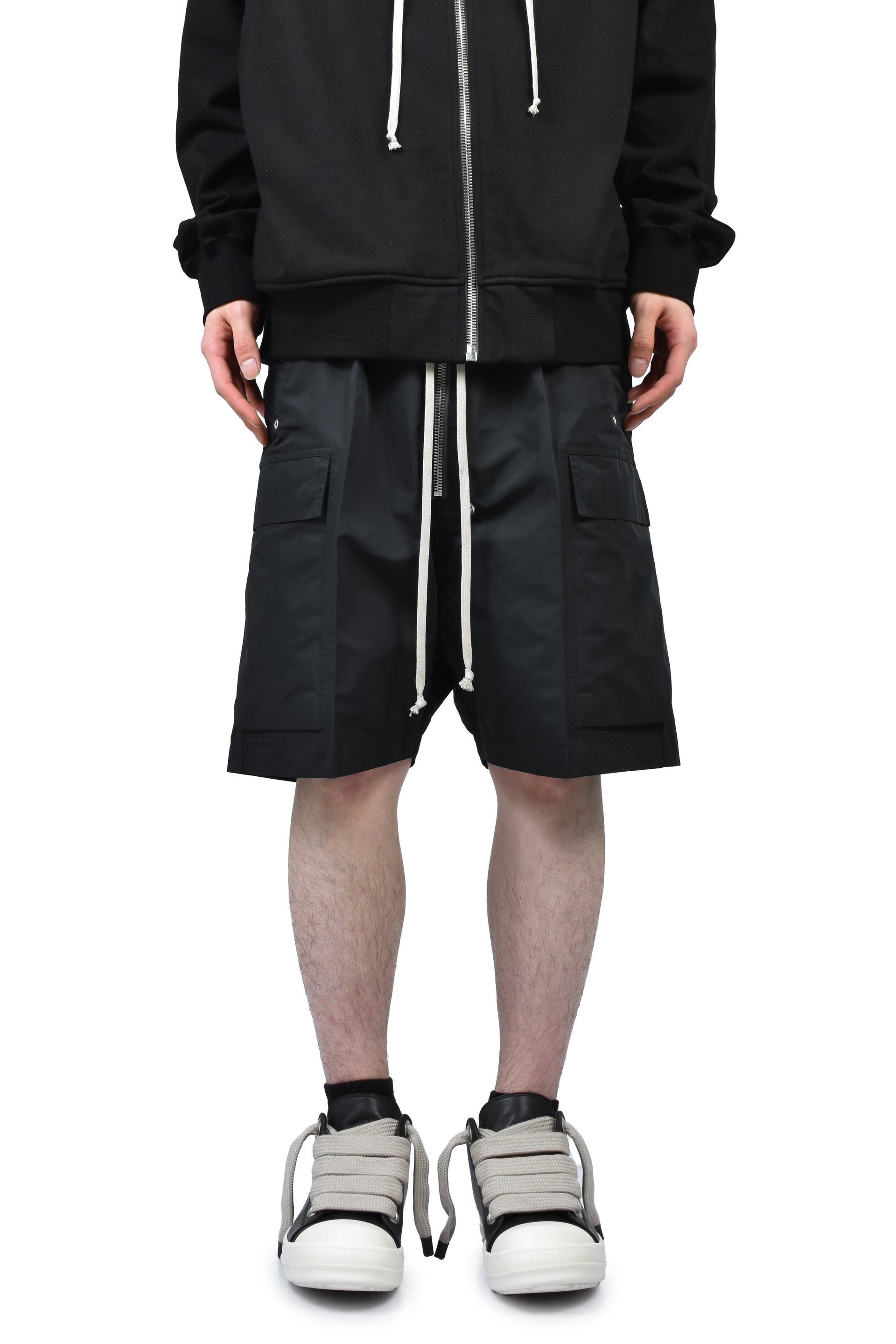 CARGOBELA SHORTS / BLK