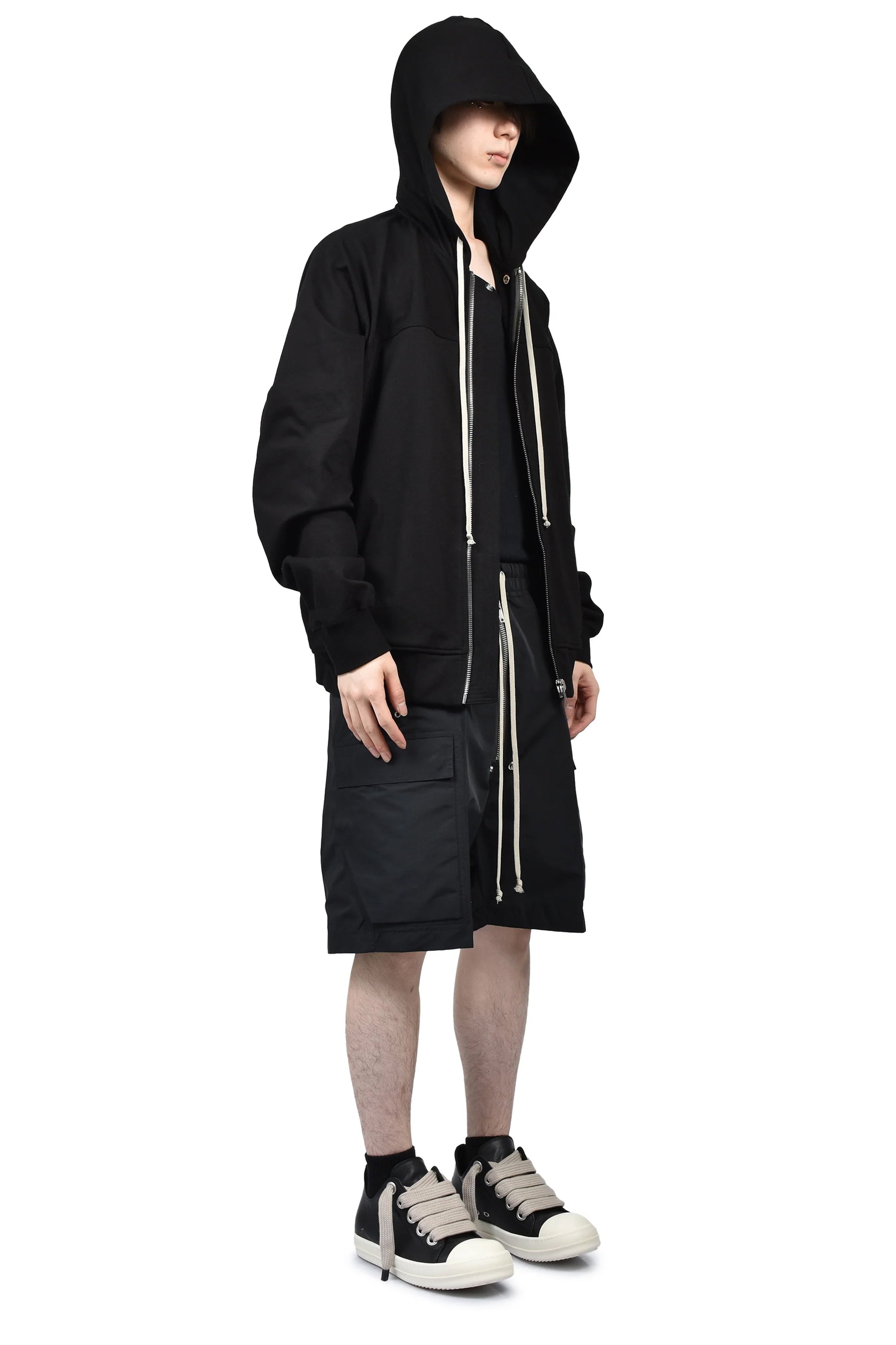 CARGOBELA SHORTS / BLK