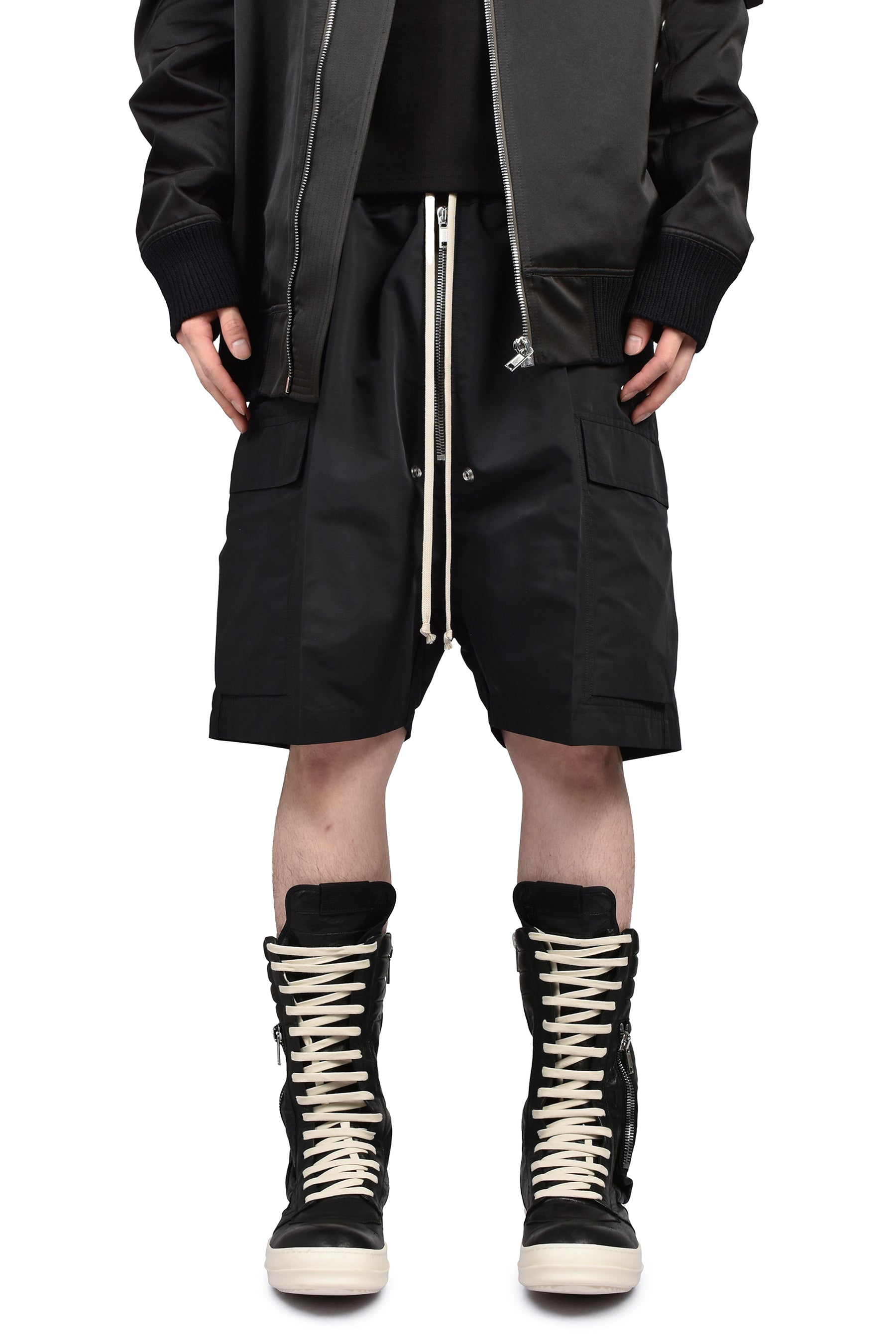 CARGOBELA SHORTS / BLK