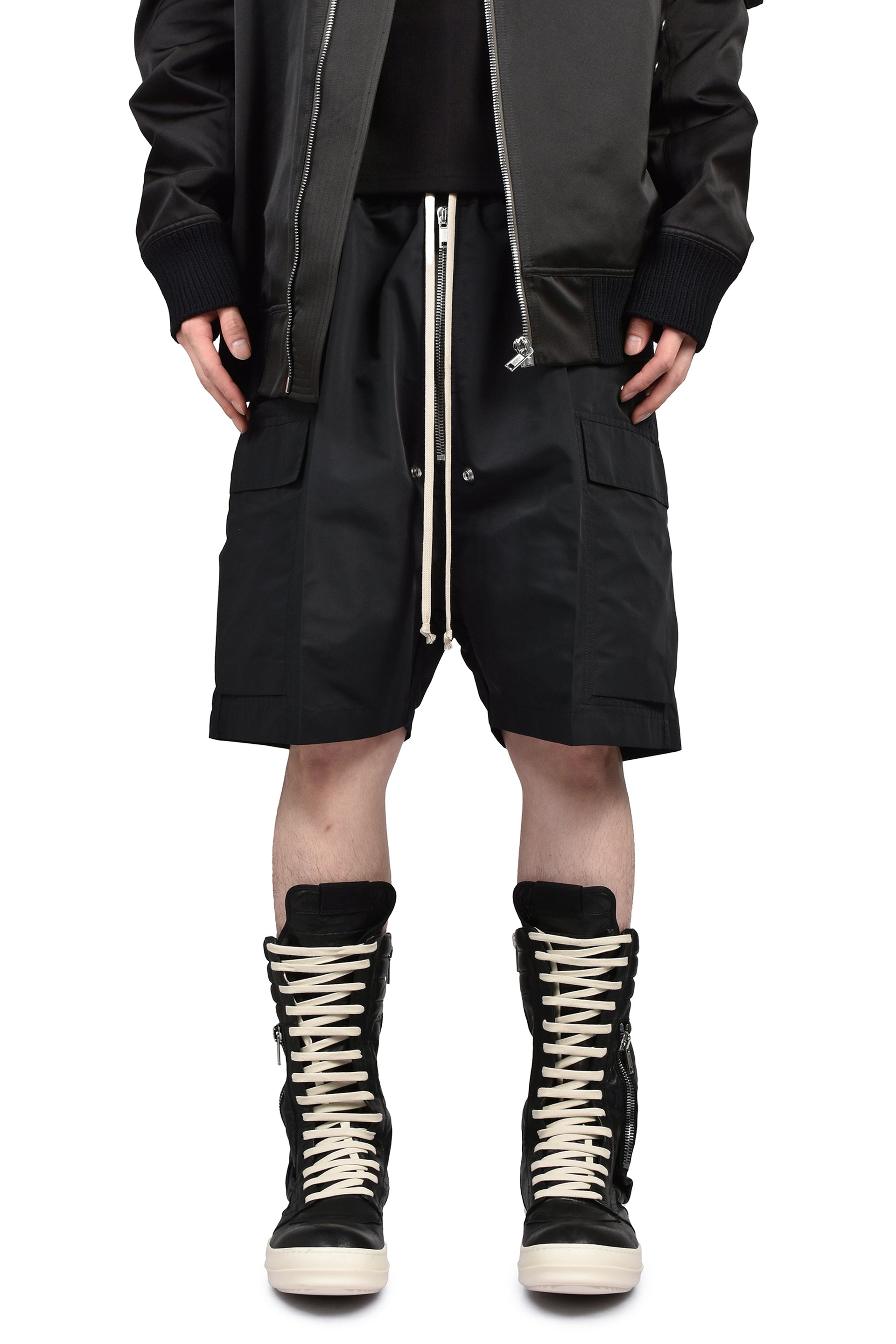 CARGOBELA SHORTS / BLK