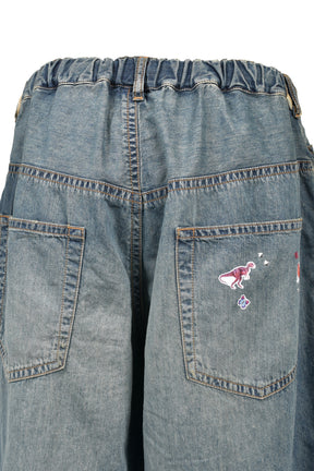 DENIM HUGE DETAIL PANTS W KIDS STICKER / IND