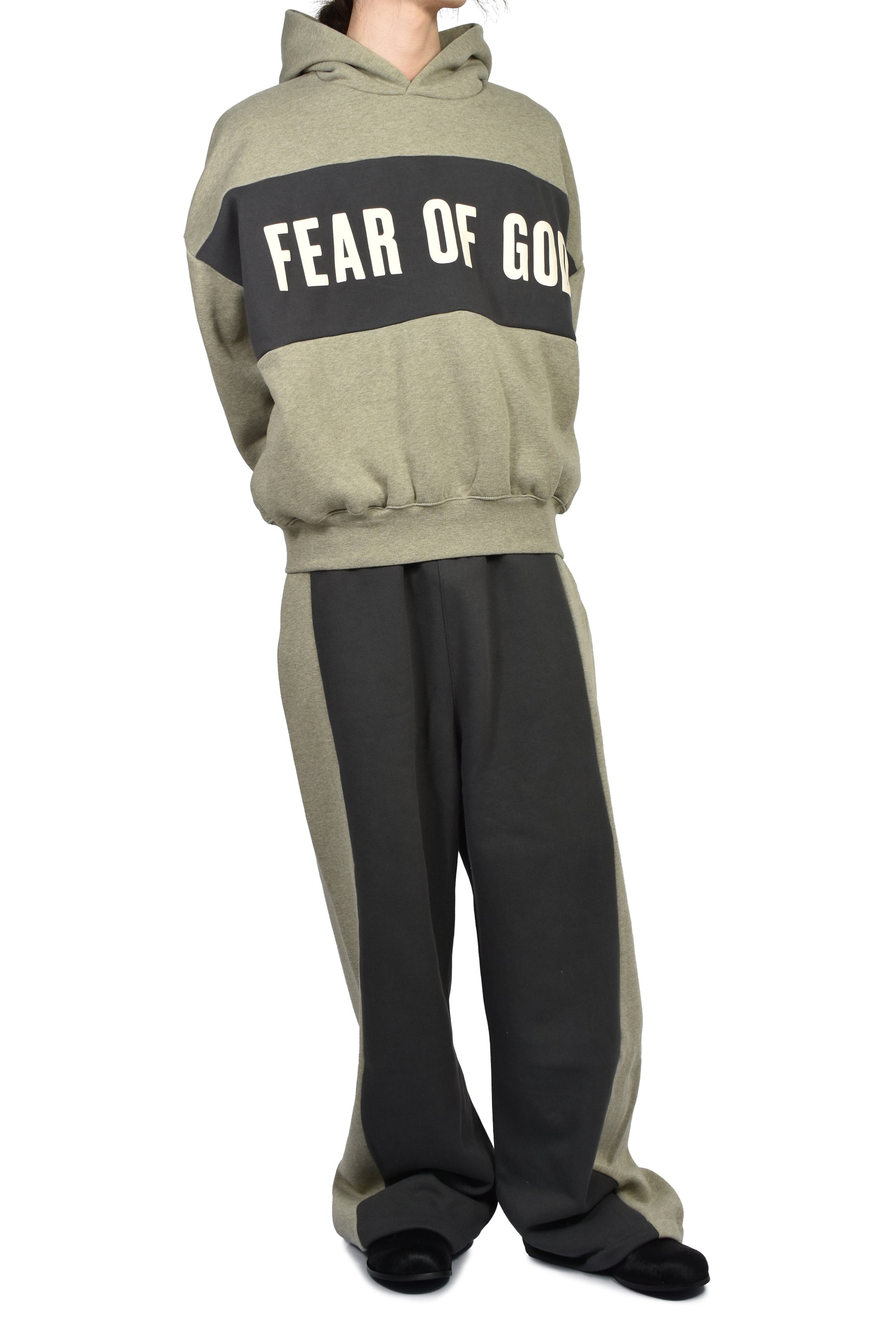 CROPPED RELAXED PANELLED HOODIE / SEAL HEATHER / IRON GRY