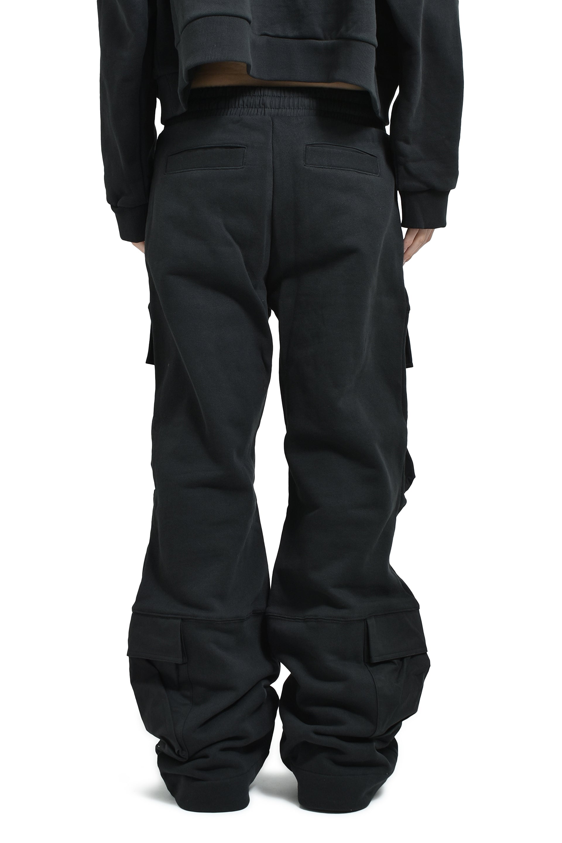 entire studios UTILITY SWEATS / SOOT