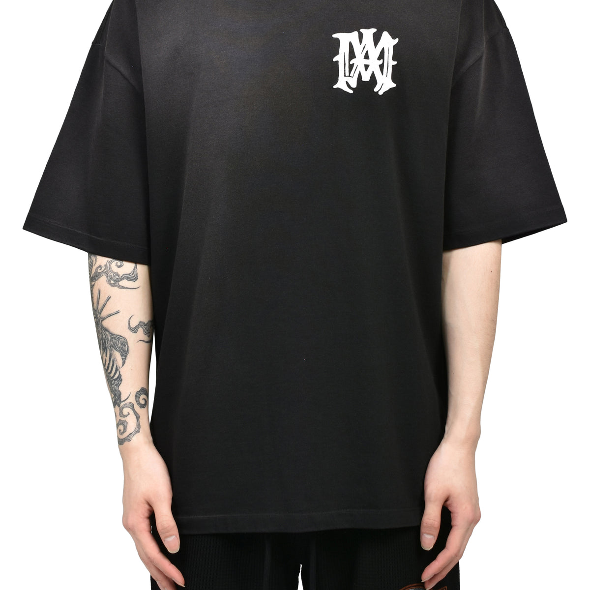 Amiri ブラック Tシャツ 3318-1_0aa68b7e-b918-4878-9054