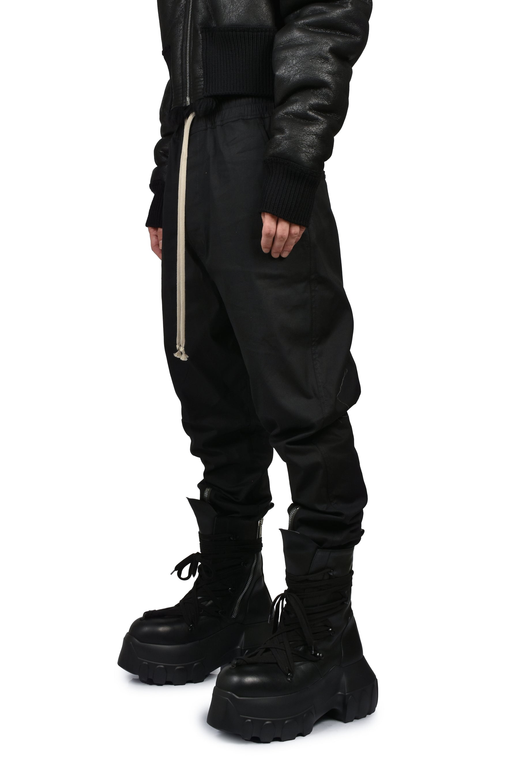 TECUATL TRACK PANT / BLK