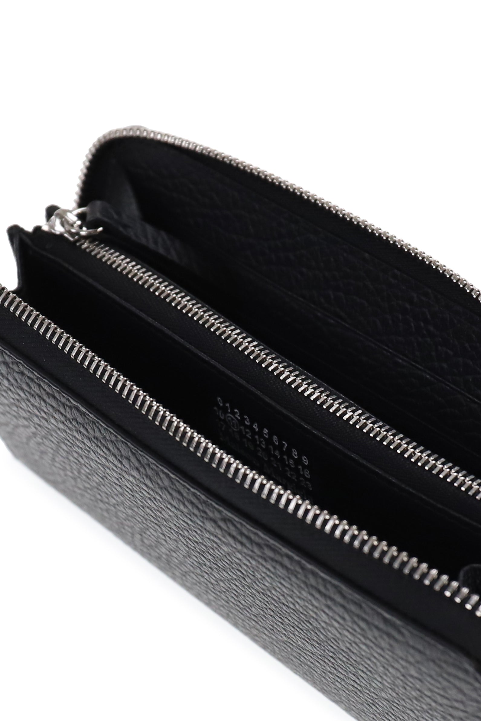 WALLET ZIP AROUND CONTINENTAL / BLK