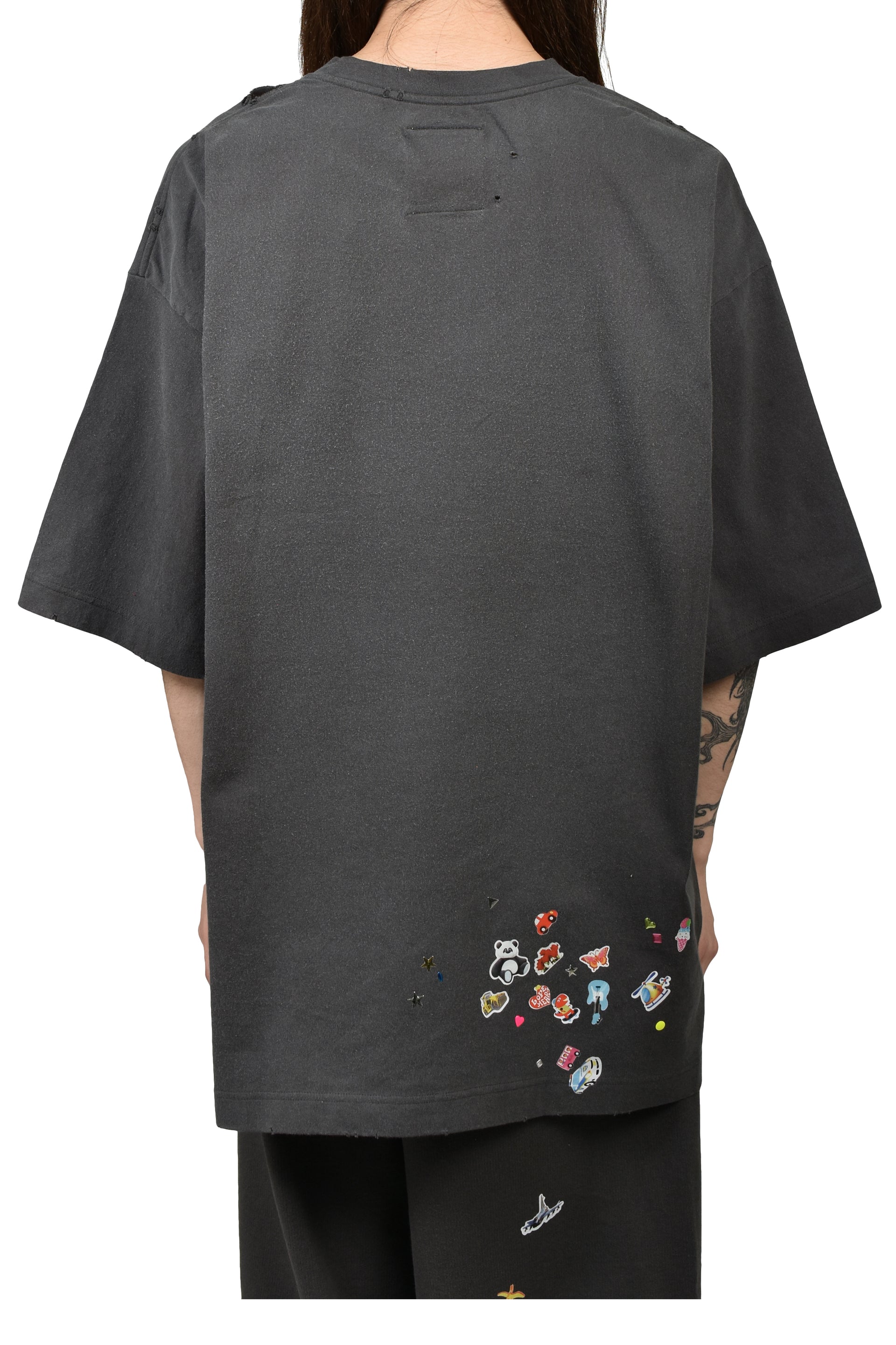 KIDS STICKER TEE / BLK