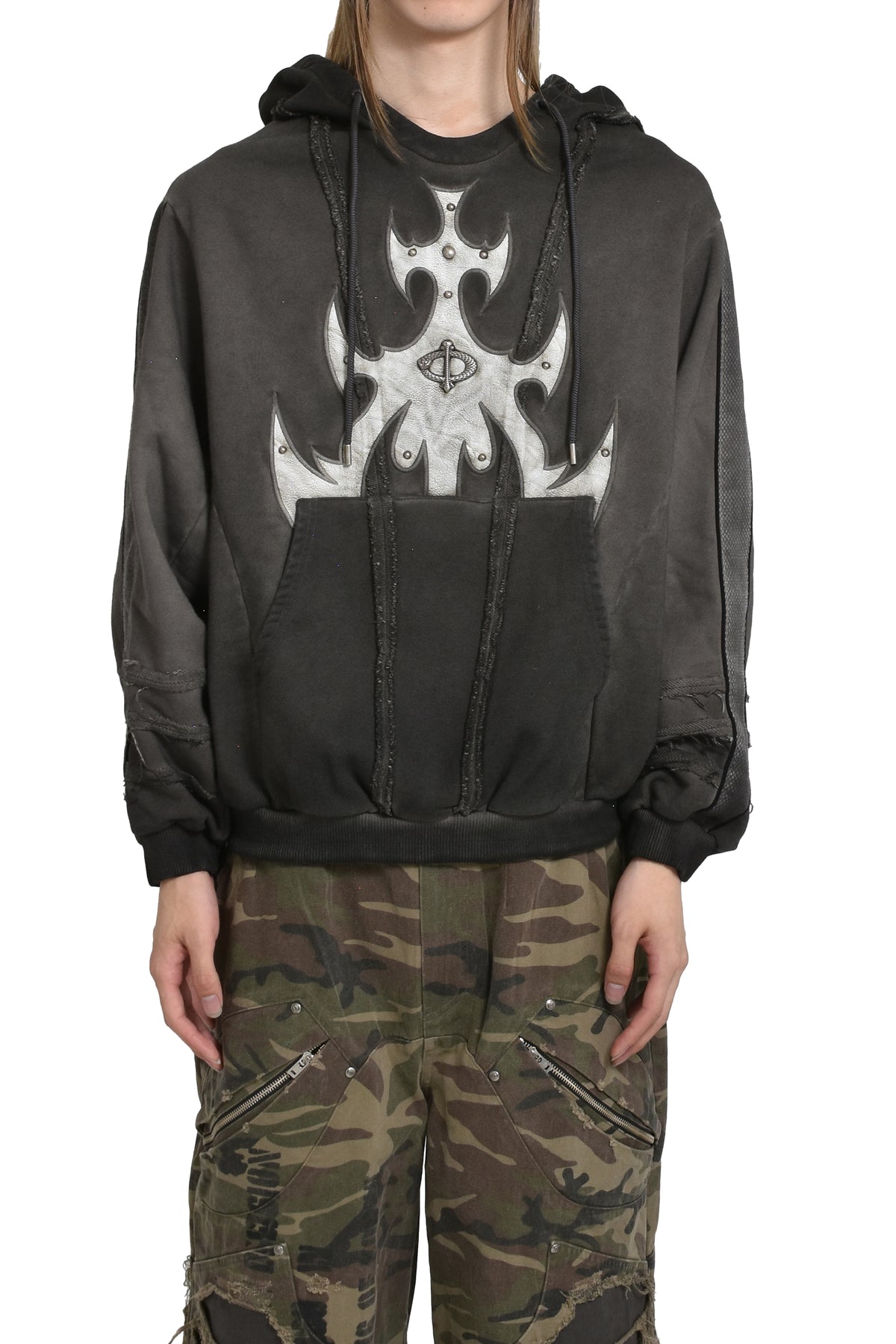 EMOCHU HOODIE / BLK