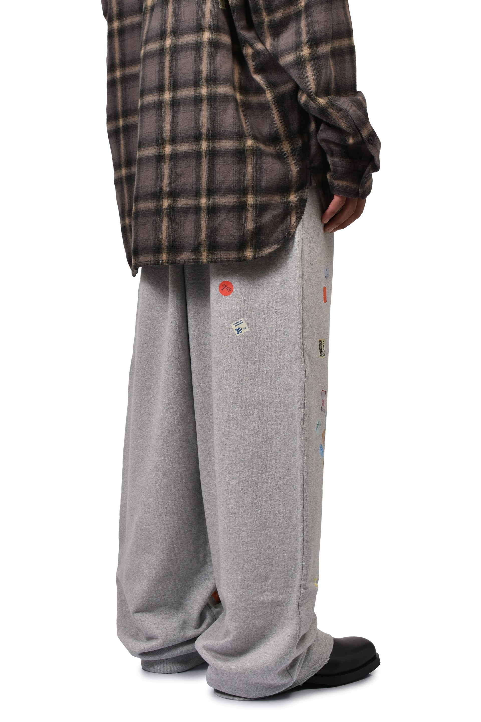 PRICE STICKER SWEAT PANTS / GRY