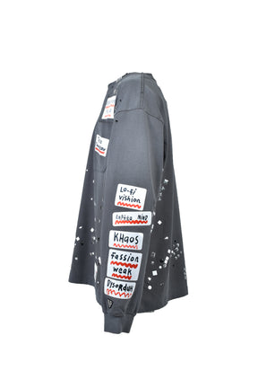 EMBELLISHED STICKER LONG SLEEVES TEE / BLK