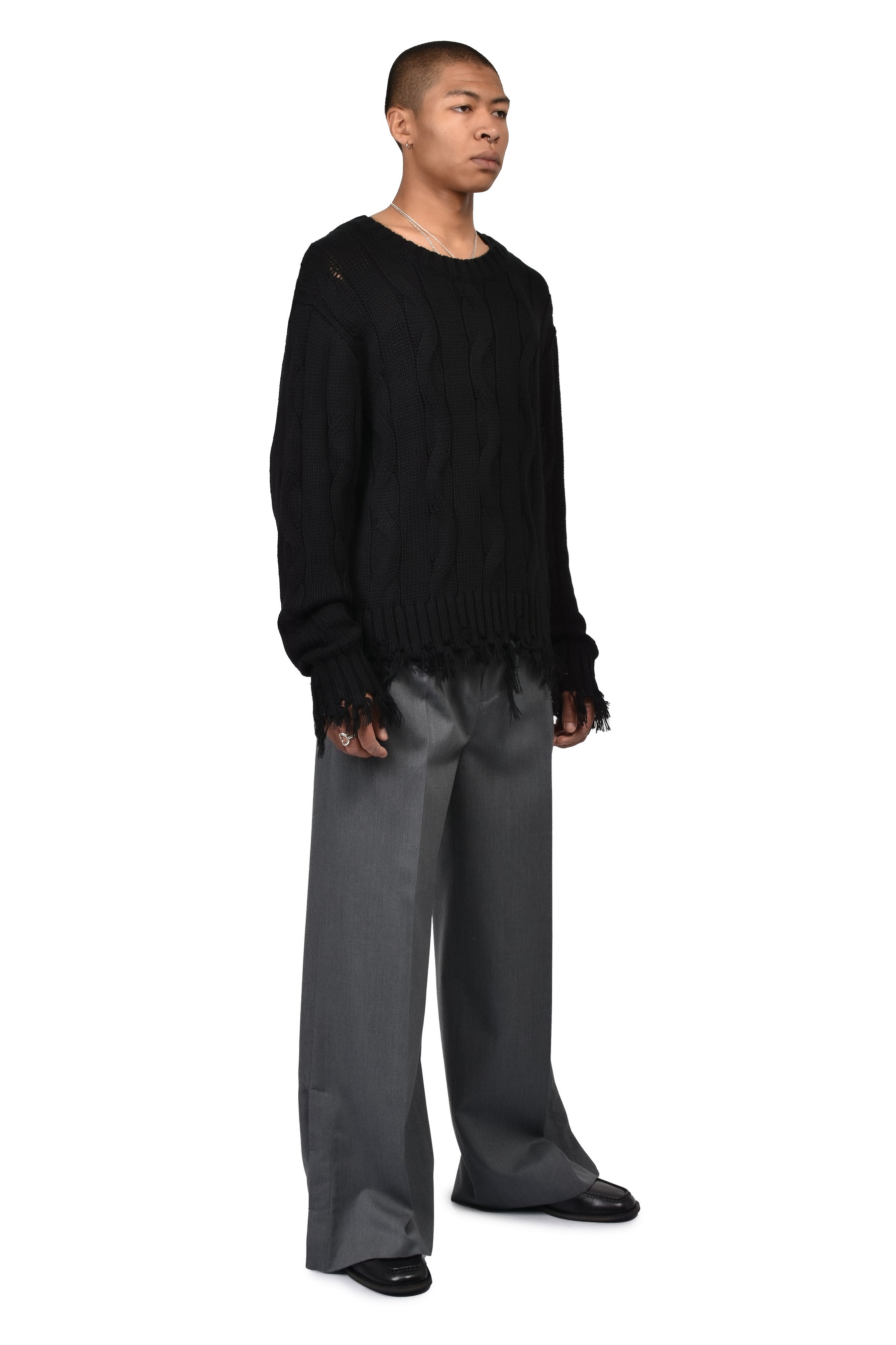 CABLE SWEATER / BLK
