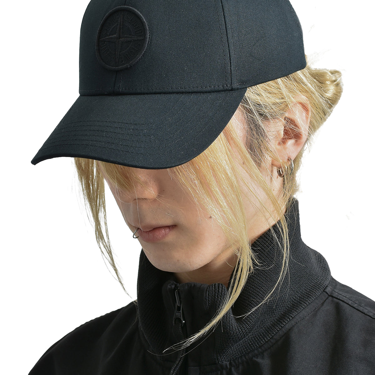 Stone Island ストーン アイランド SS25 HAT / BLK - NUBIAN