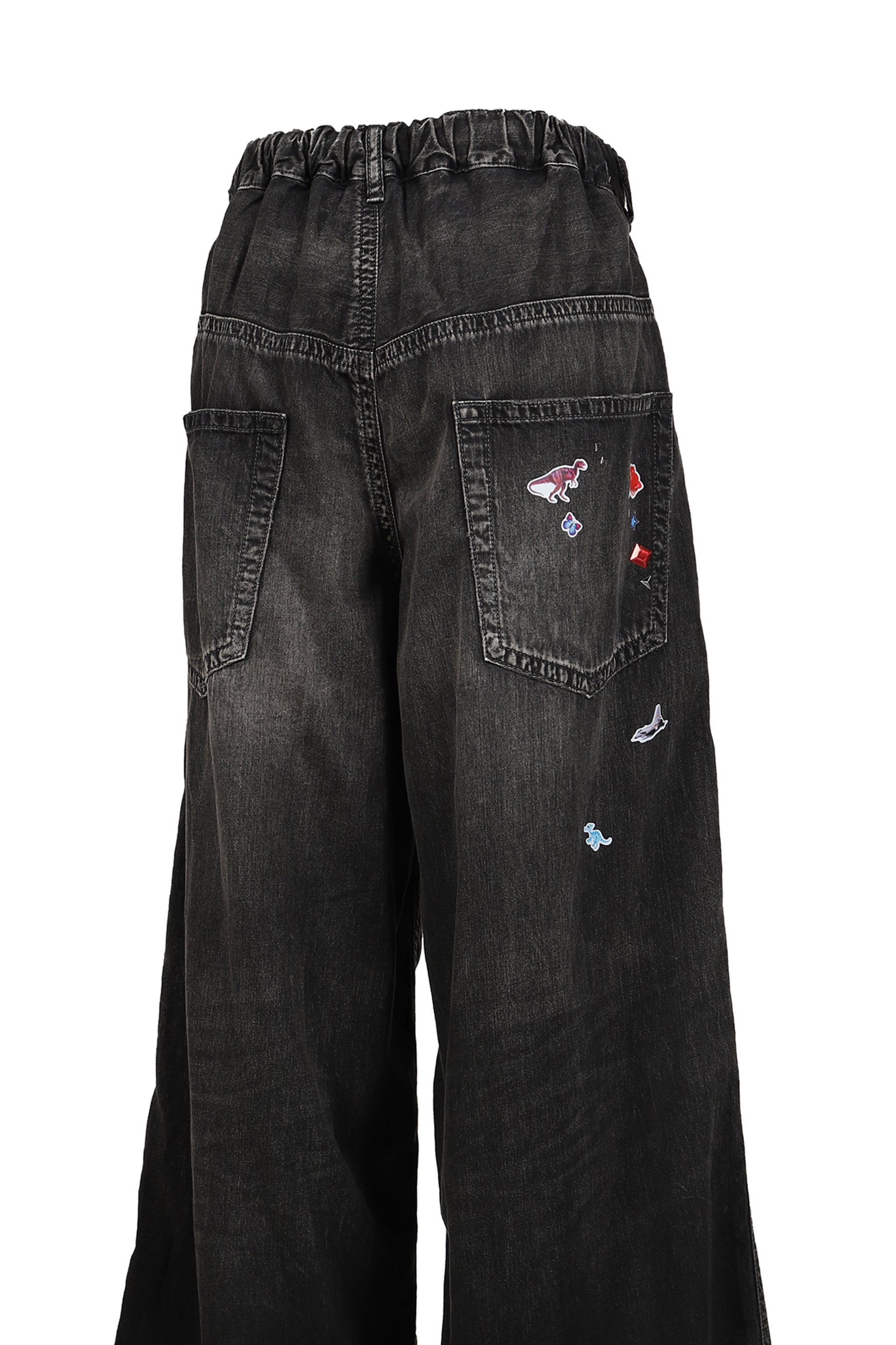 DENIM HUGE DETAIL PANTS W KIDS STICKER / BLK