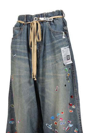 DENIM HUGE DETAIL PANTS W KIDS STICKER / IND
