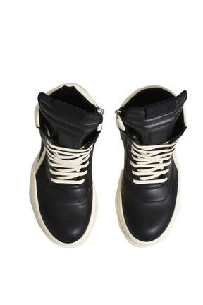 MEGA BUMPER GEOBASKET / BLK/MILK/MILK