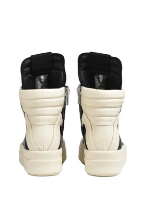 MEGA BUMPER GEOBASKET / BLK/MILK/MILK