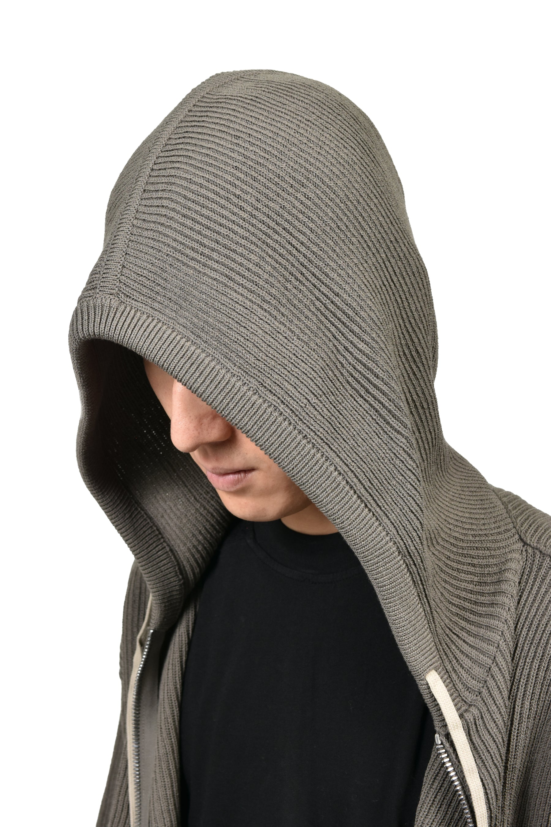 ZIPPED HOODIE / DUST