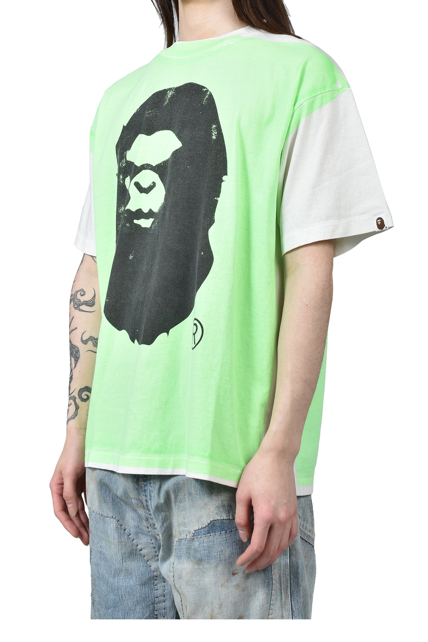 SAINT Mxxxxxx × A BATHING APE® BAPE_SS TEE/HANDPRINT/WHT+GRN / WHT X GRN