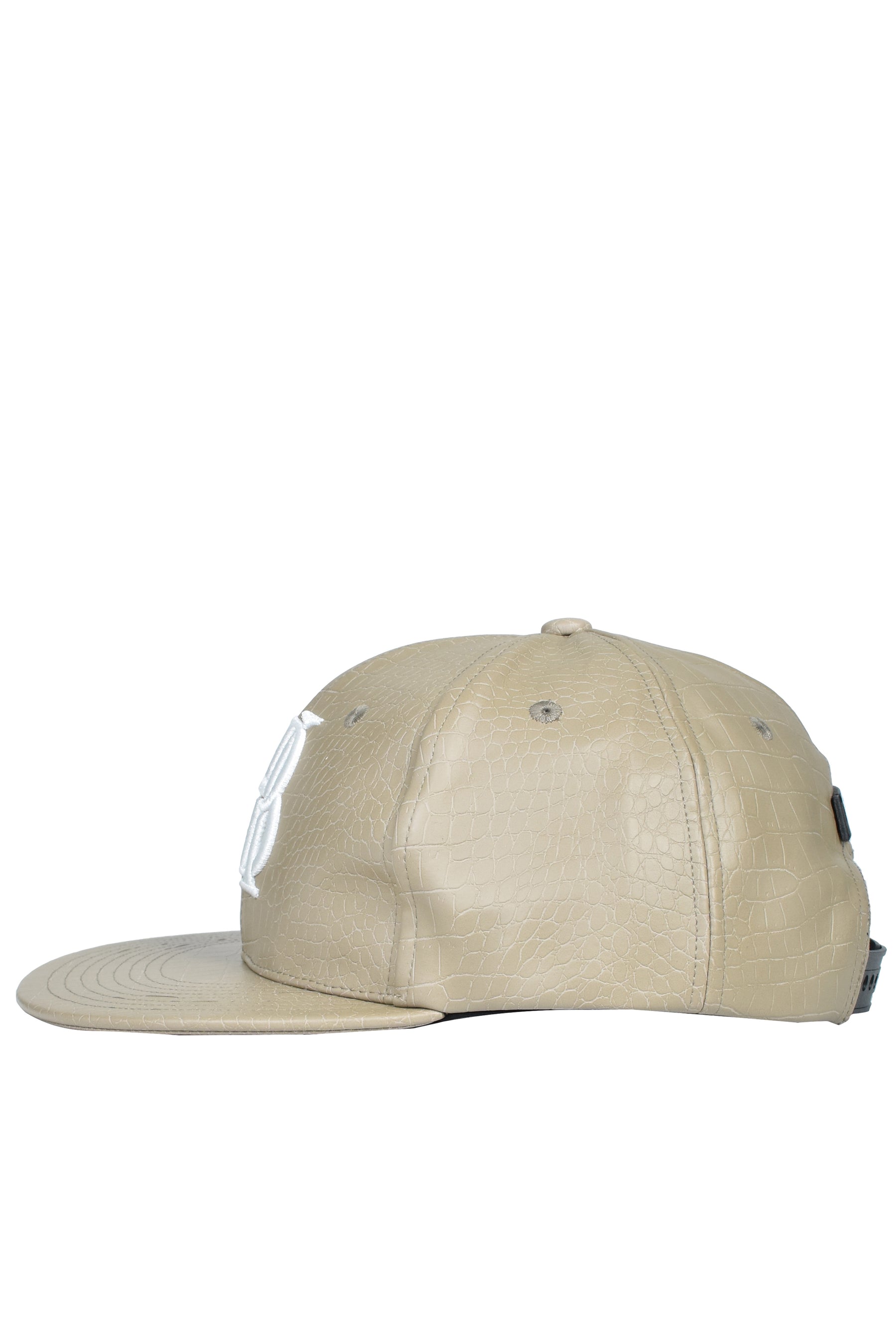 BH LOGO FAUX CROCODILE CAP / BEI