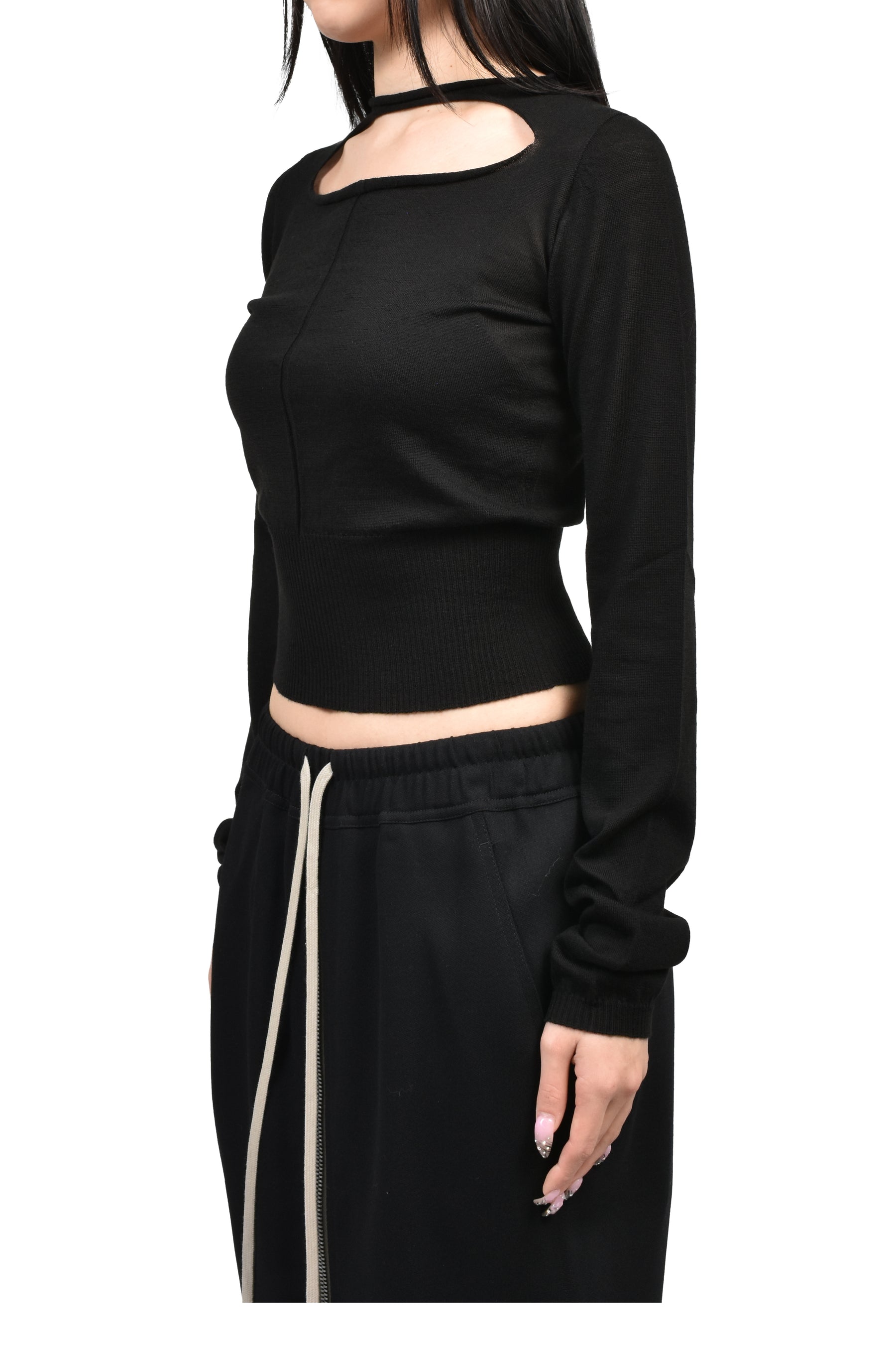 CROPPED PULL / BLK