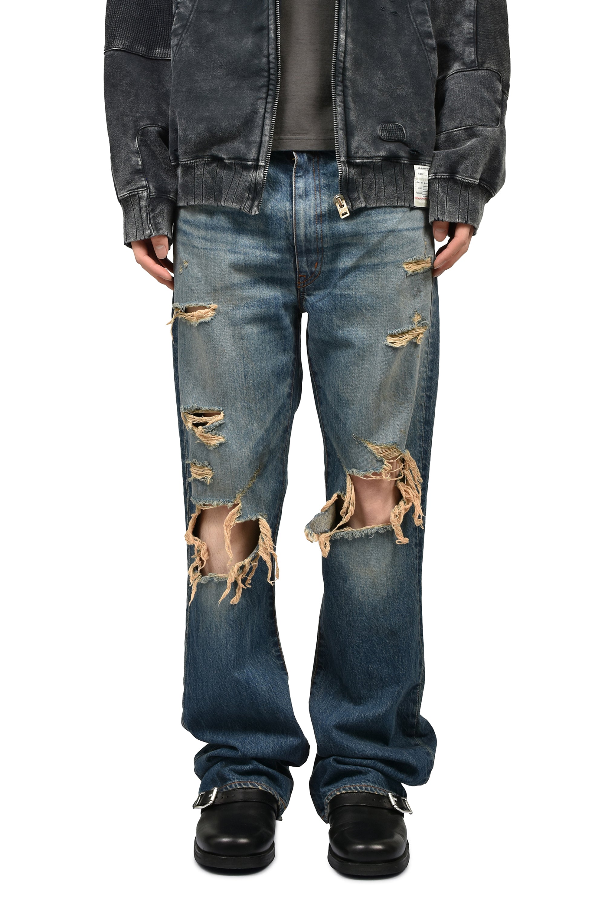 DISTRESSED SLIM BOOTCUT JEANS / IND