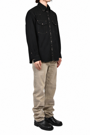 SHIRT WITH STUDS / BLK